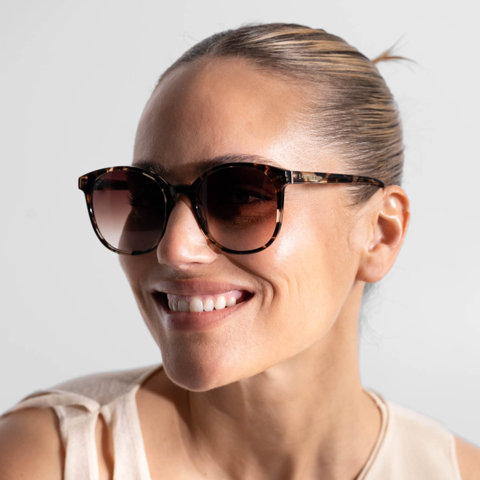 Nairobi Small, Nairobi Small Crystal Tortoise Brown, Crème, Afbeelding 2 van 5