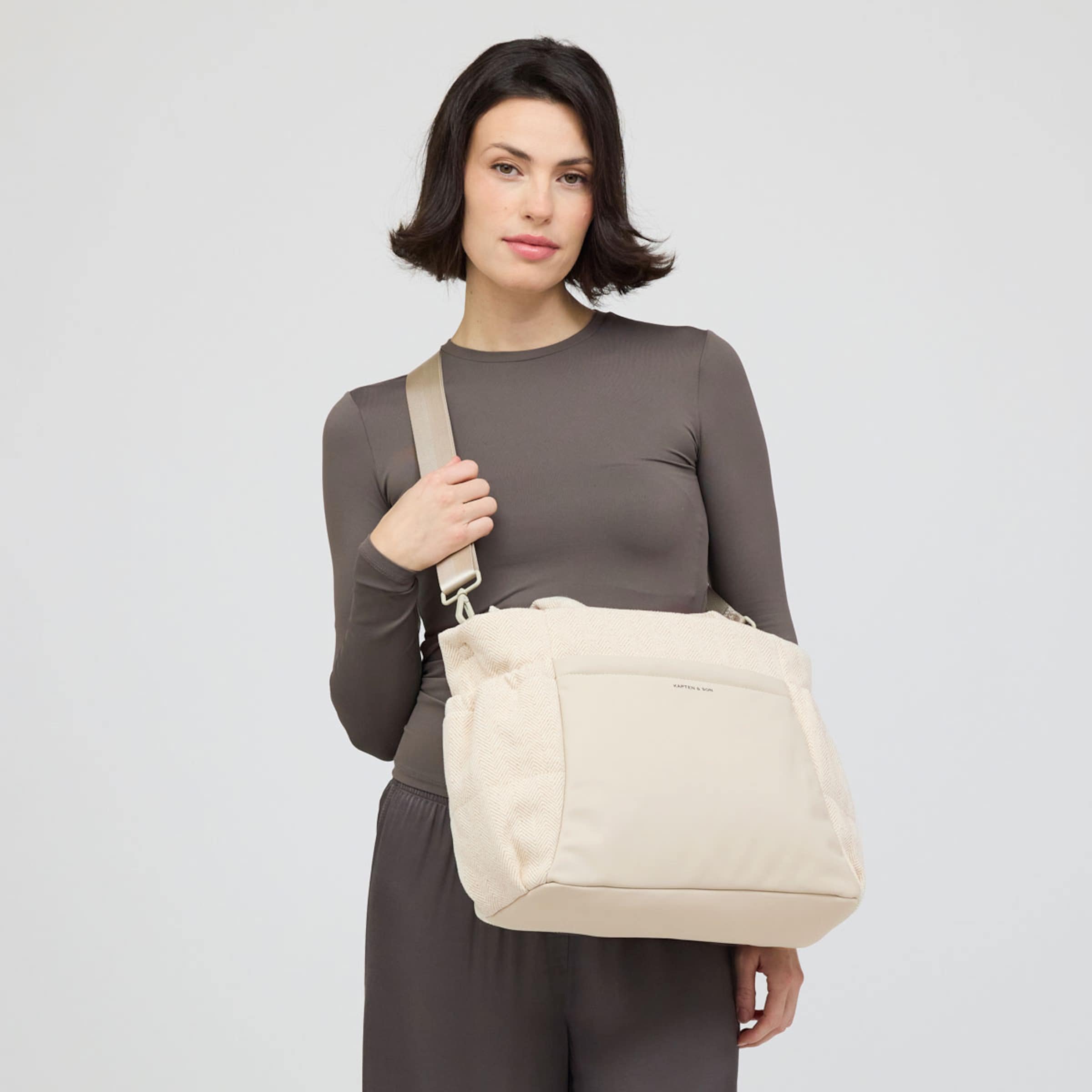 Hellvi Medium Ibiza Collection