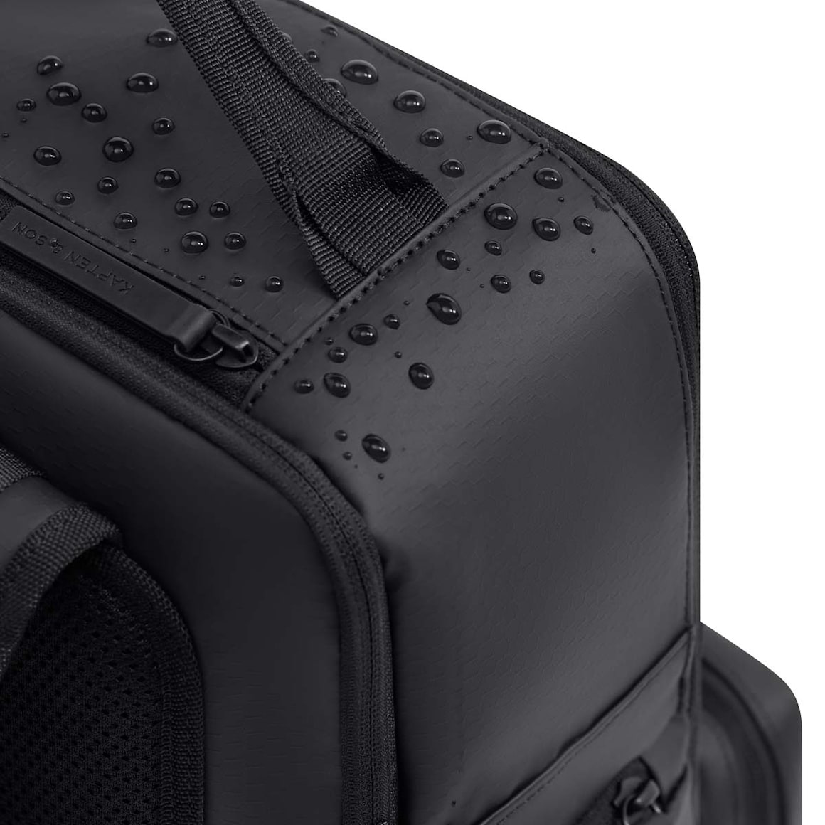 Bergen Ultra All Black