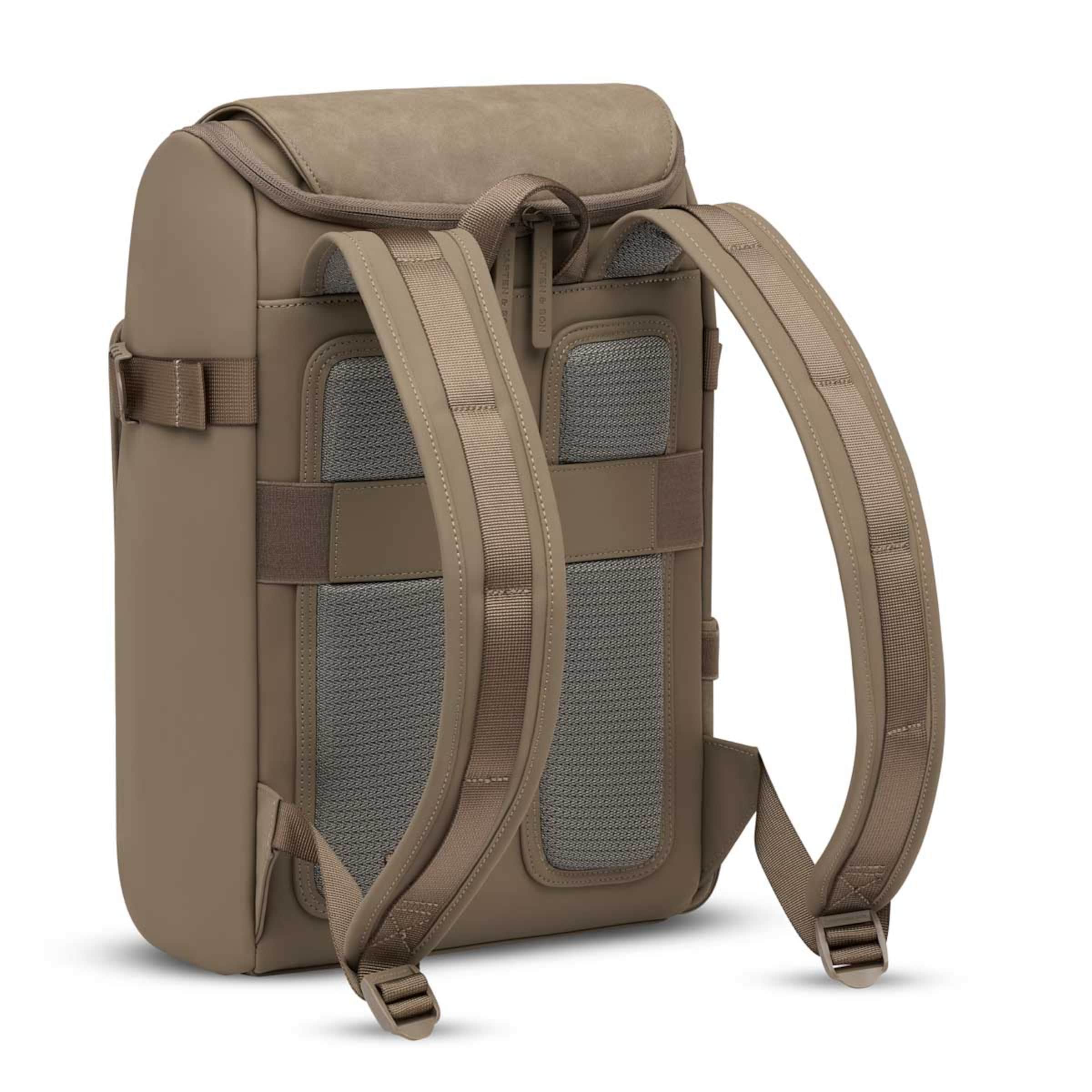 Bali Medium Walnut by Mariefeandjakesnow