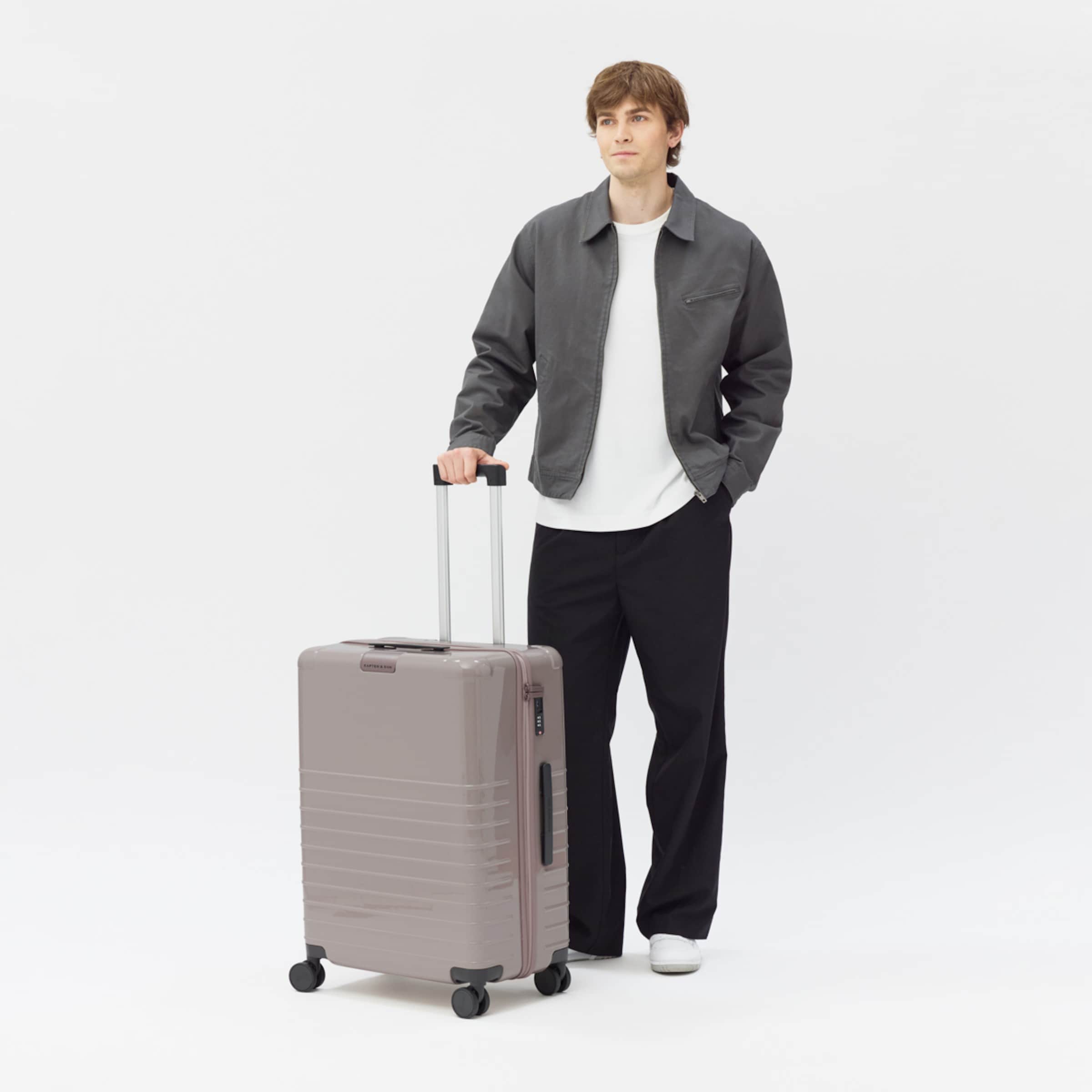 Heathrow Essential Check In Muted Clay