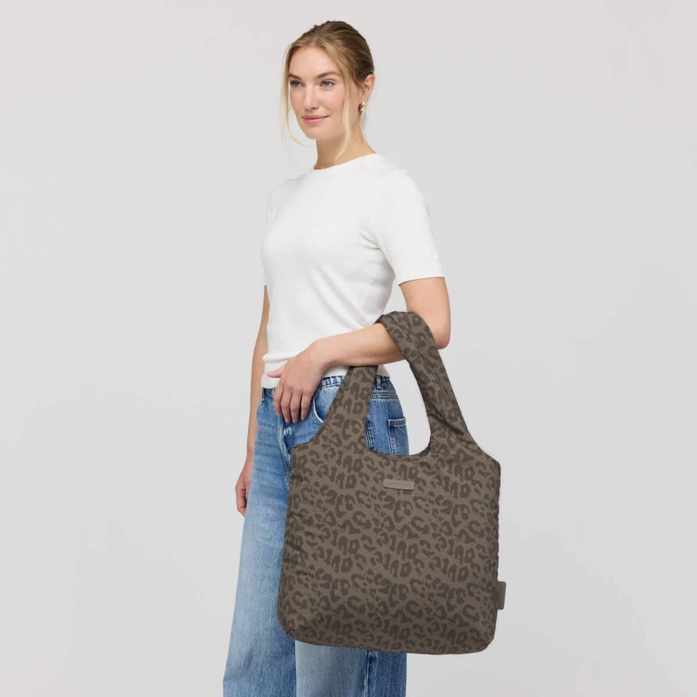 Skara Cloud Shopper Leo Dark Brown