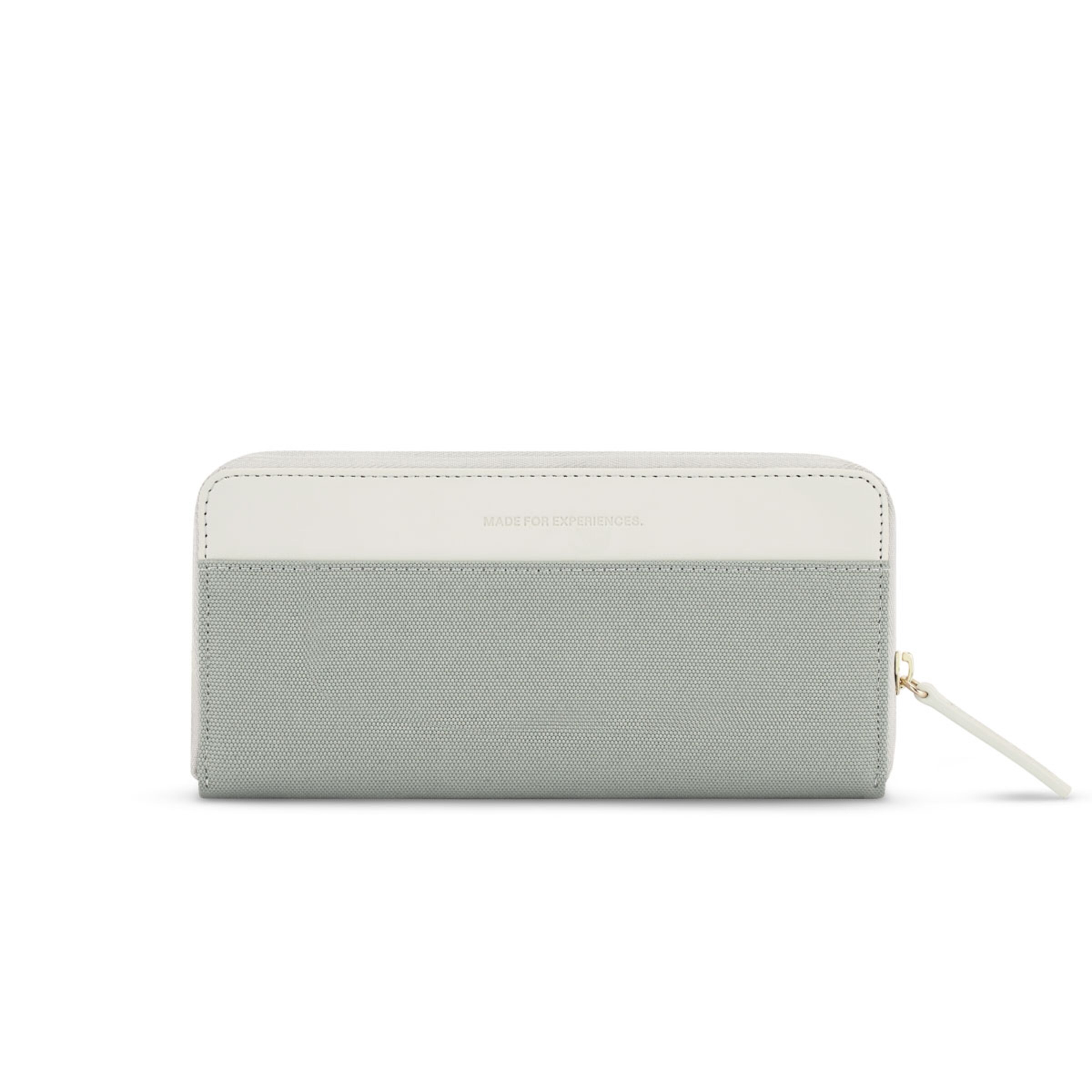 Bergen Pro Wallet Large Muted Sage