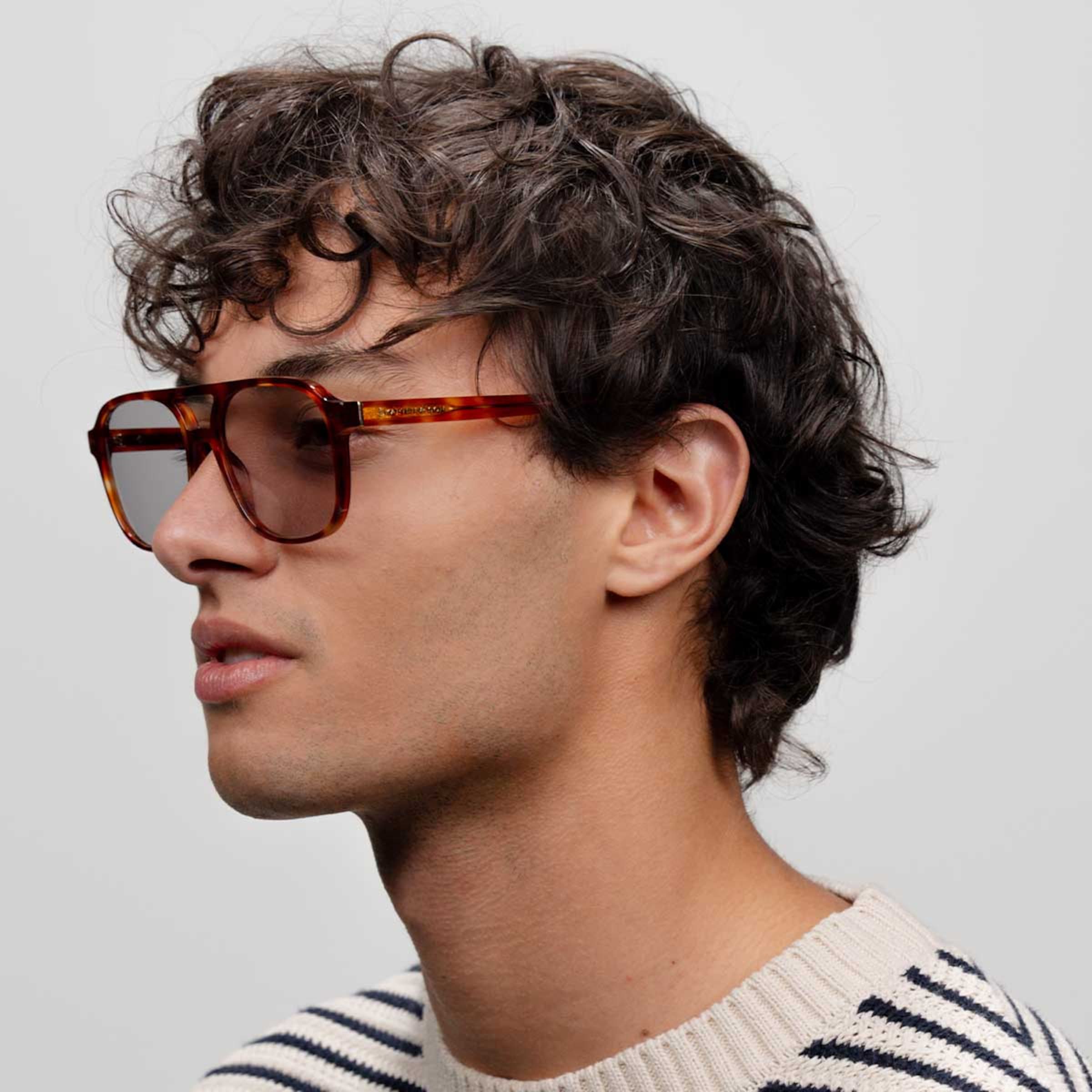 Zurich Oversize Maple Tortoise Grey