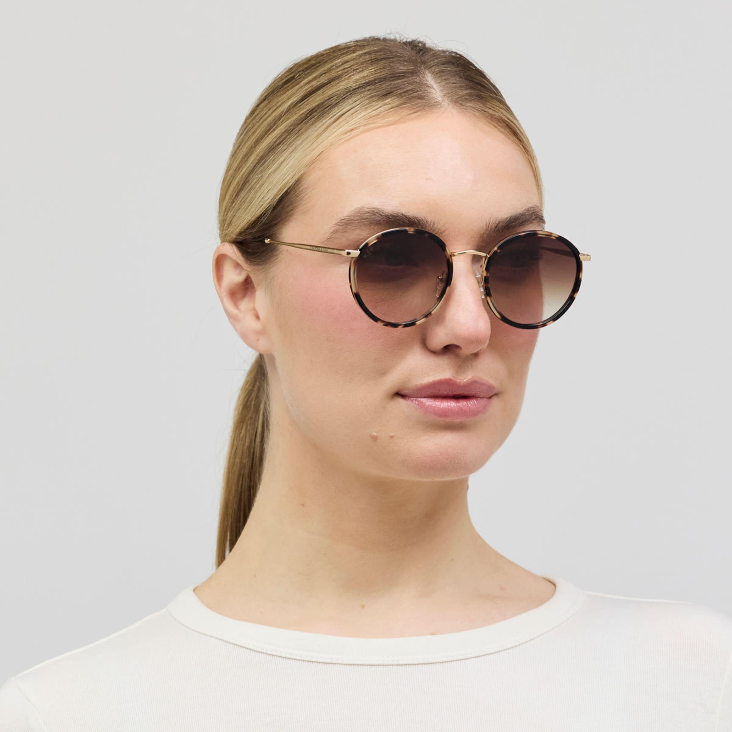 Amsterdam Umber Tortoise Brown