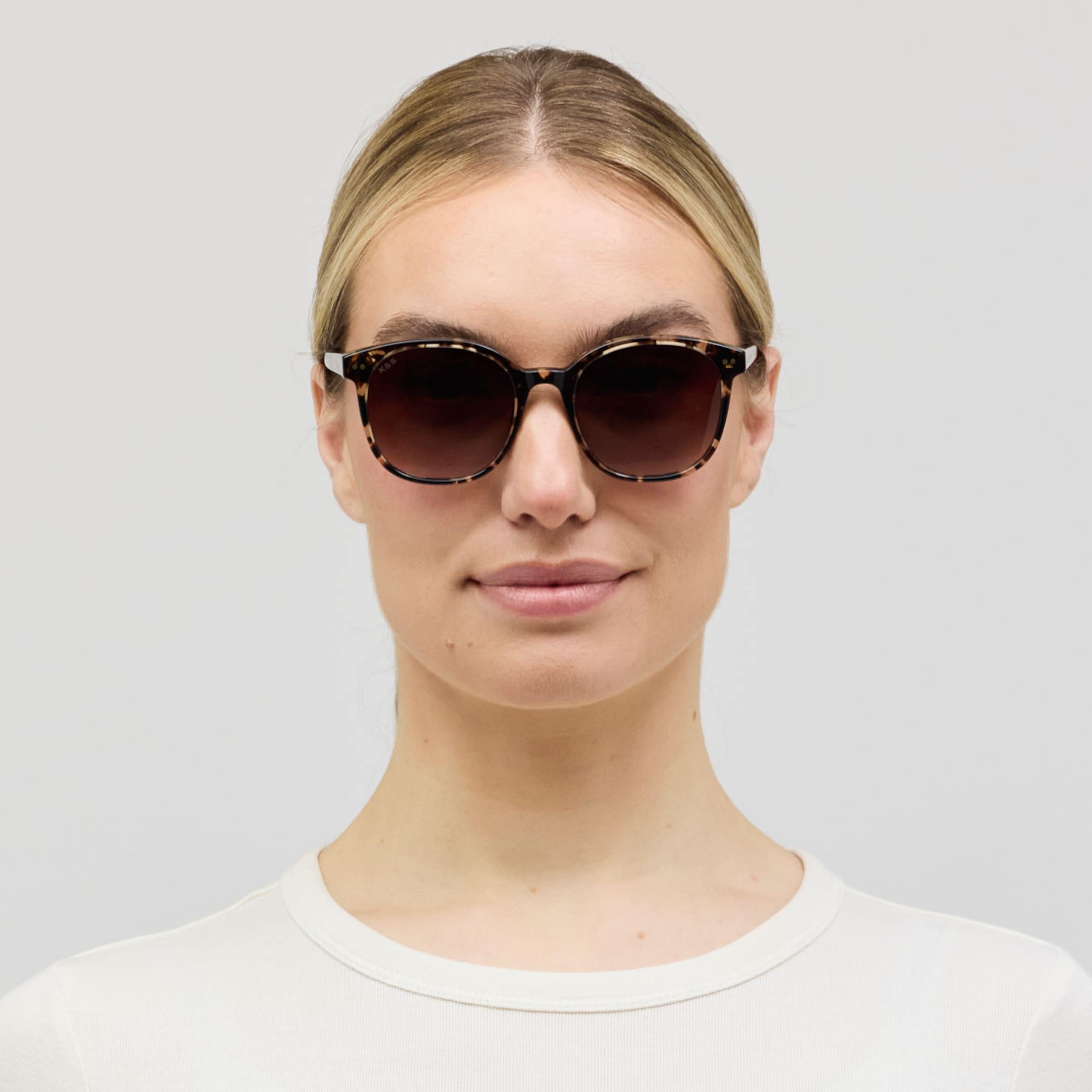 Nairobi Small Crystal Tortoise Brown