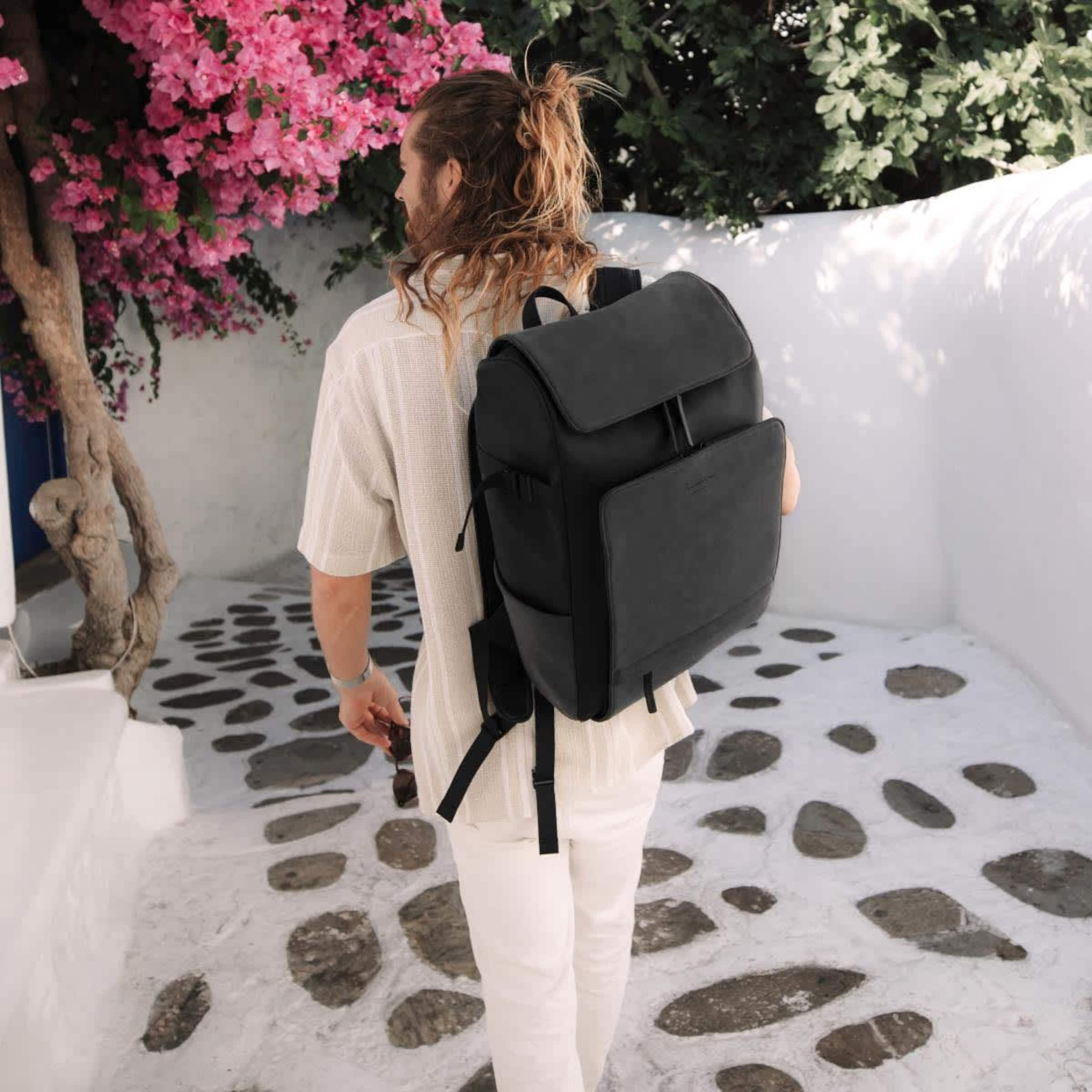 Bali All Black by mariefeandjakesnow Backpacks Kapten