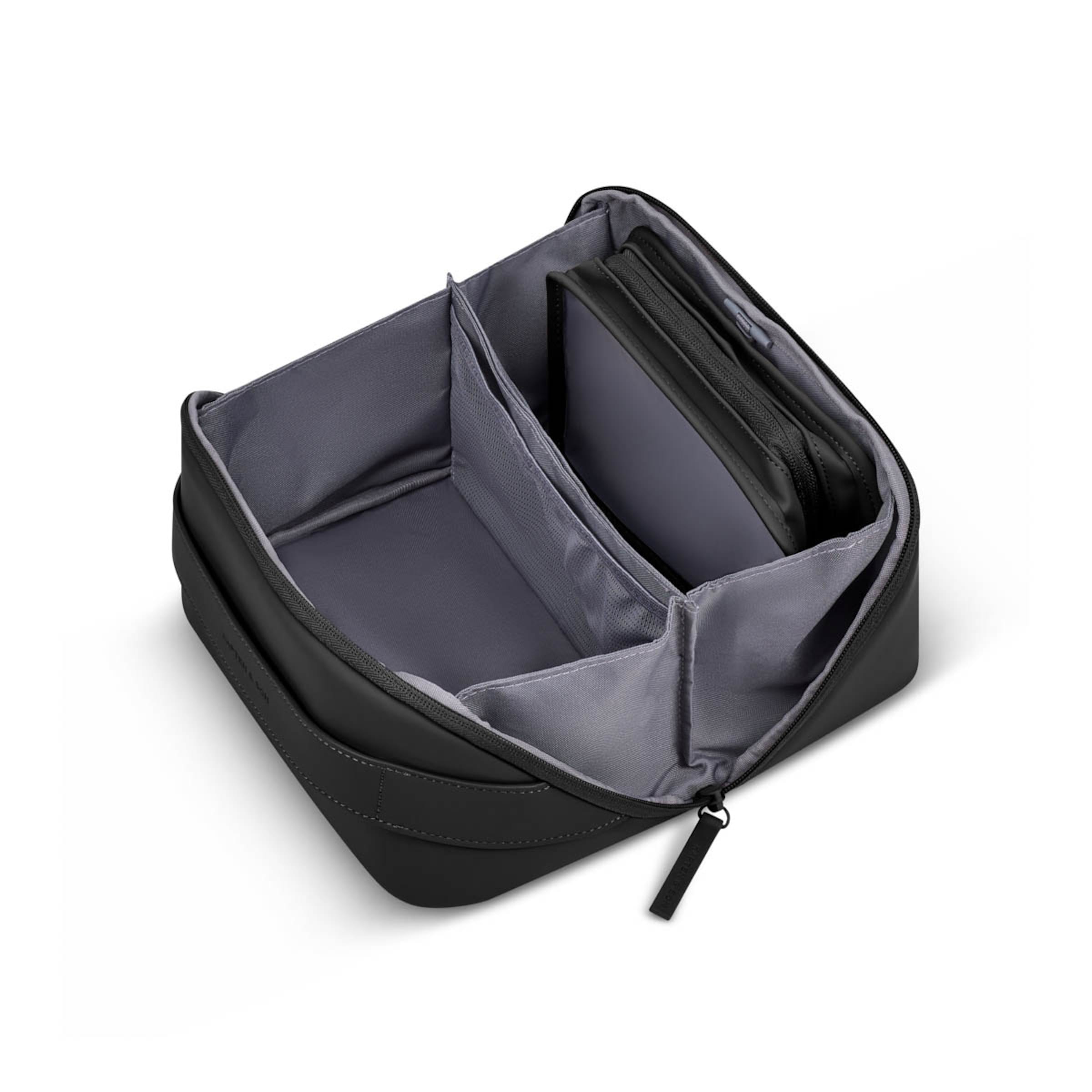 Heathrow Pro Washbag All Black
