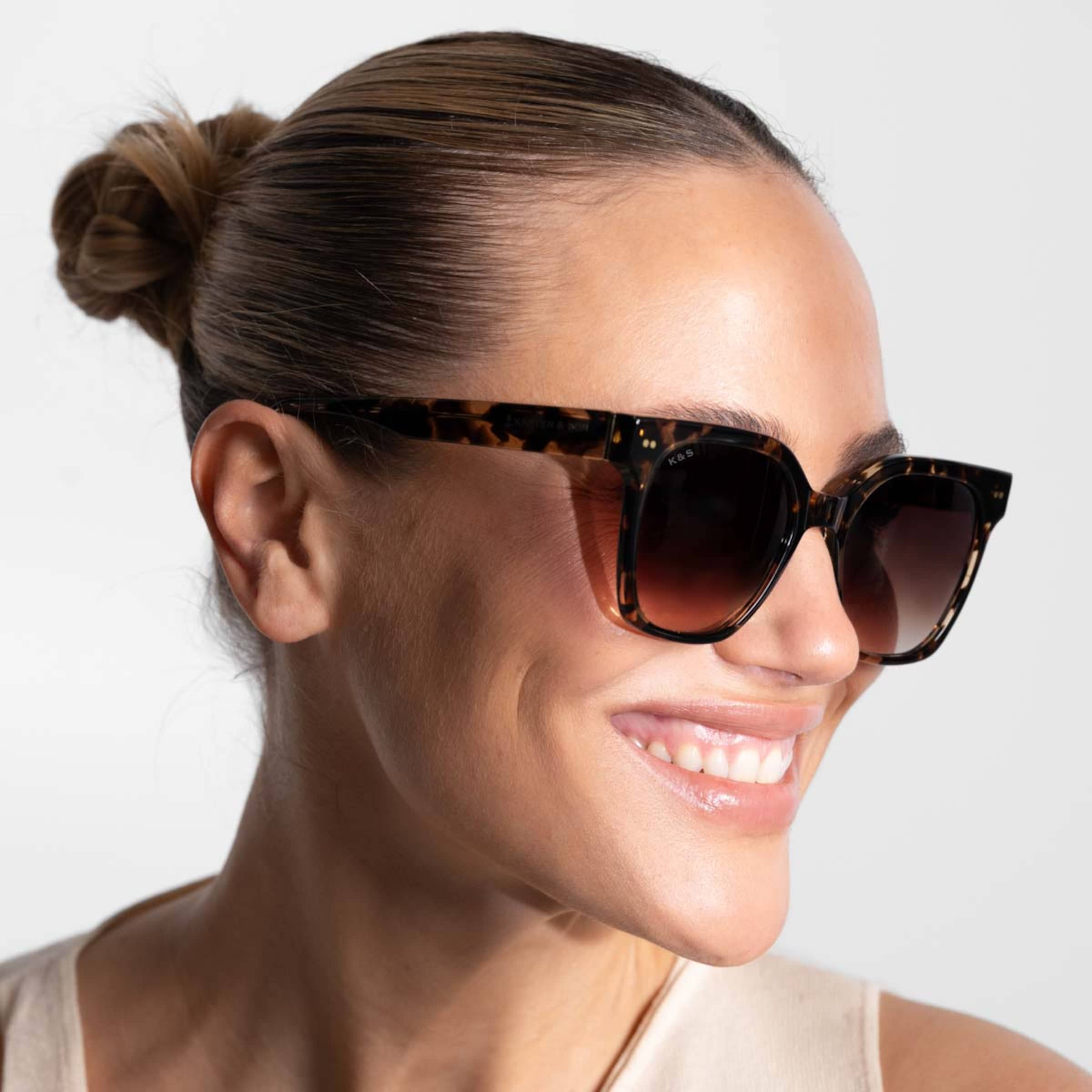 Siena Small Crystal Tortoise Brown
