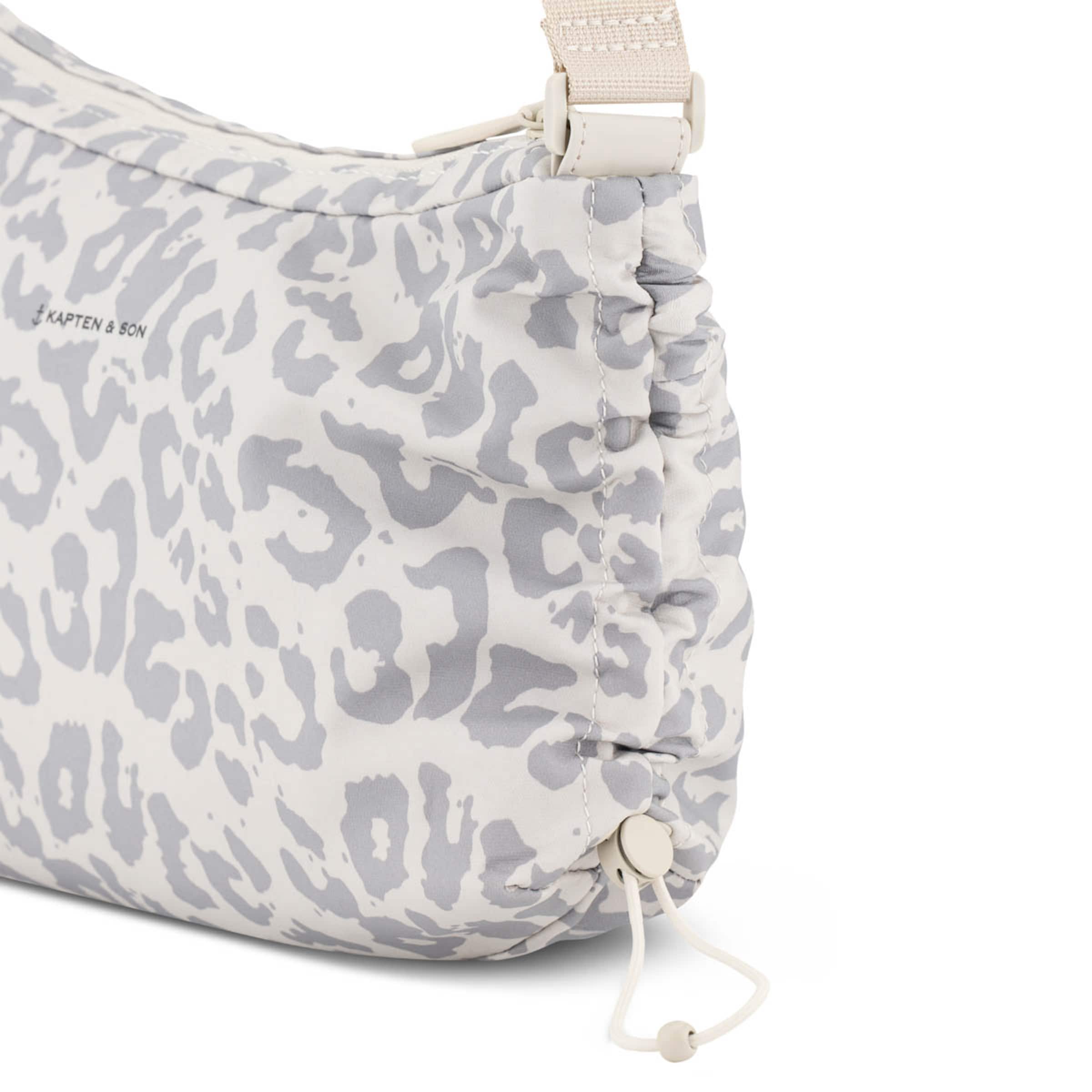 Skara Small Leo Sandstone