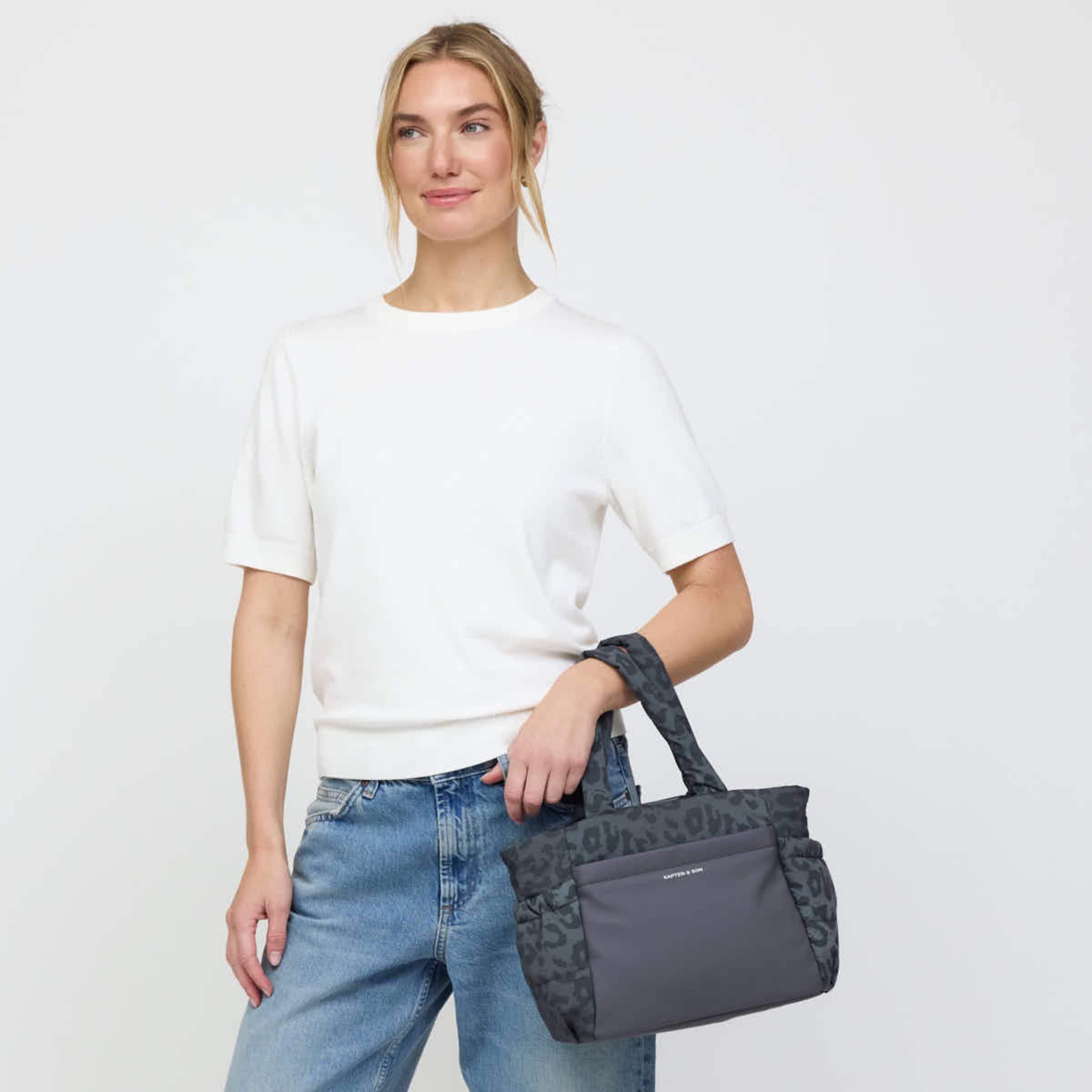 Hellvi Cloud Small Leo Dark Grey