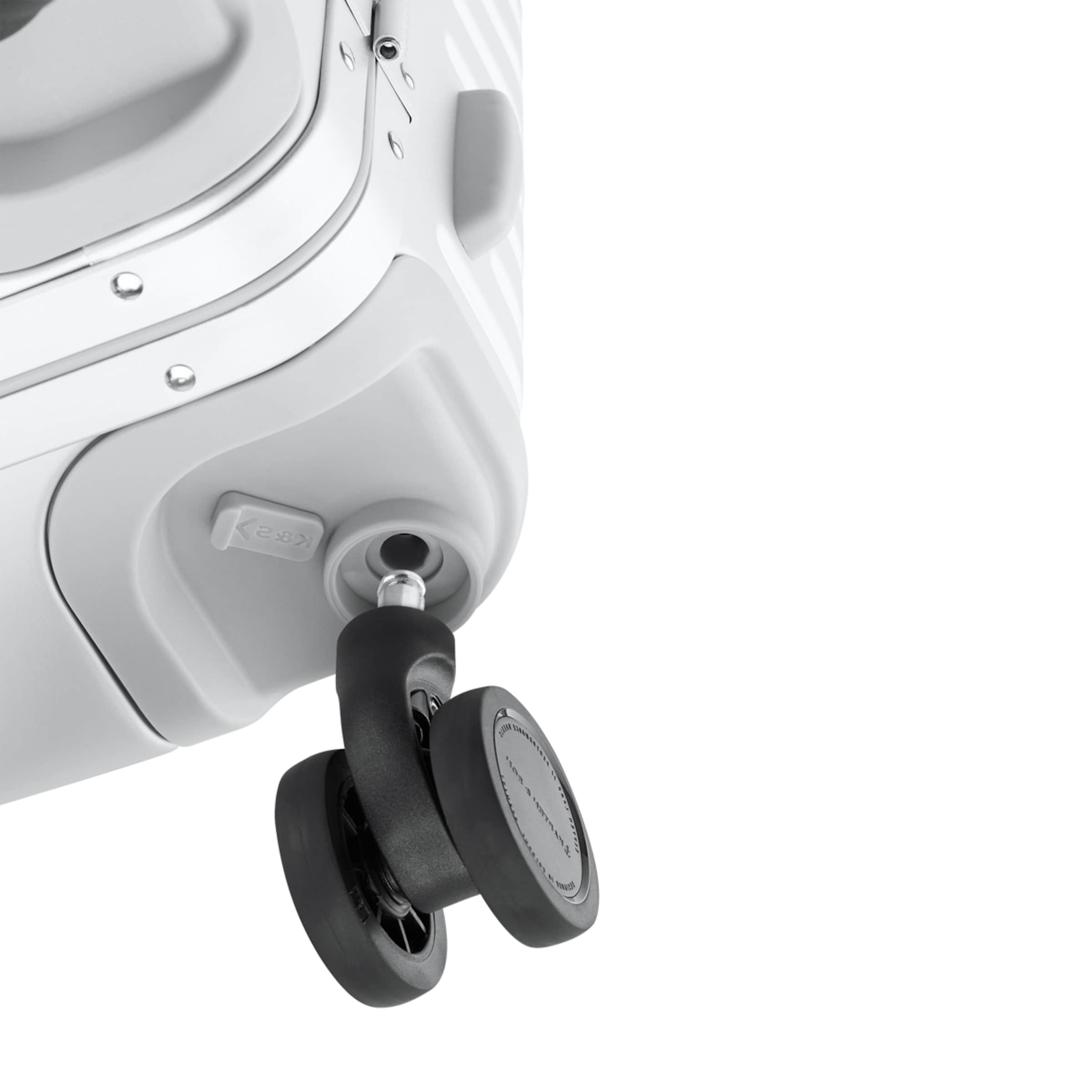 Heathrow Aluminium Cabin Silver