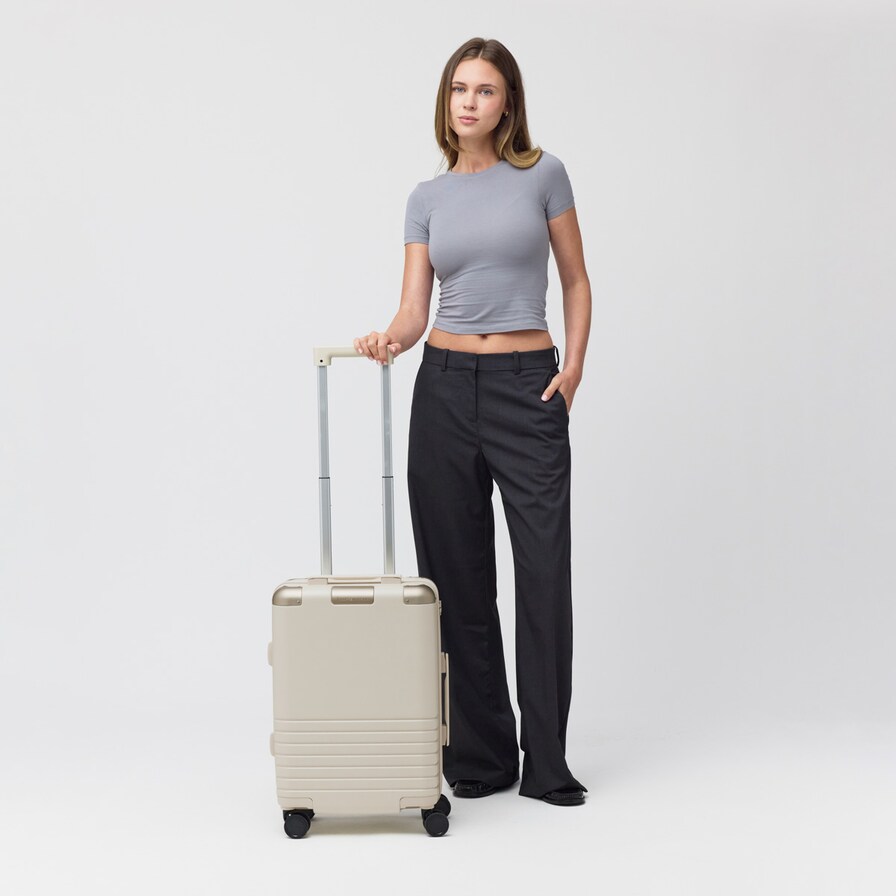 Heathrow Set, Set Heathrow Sandstone, Sandstone, Image 2 of 12