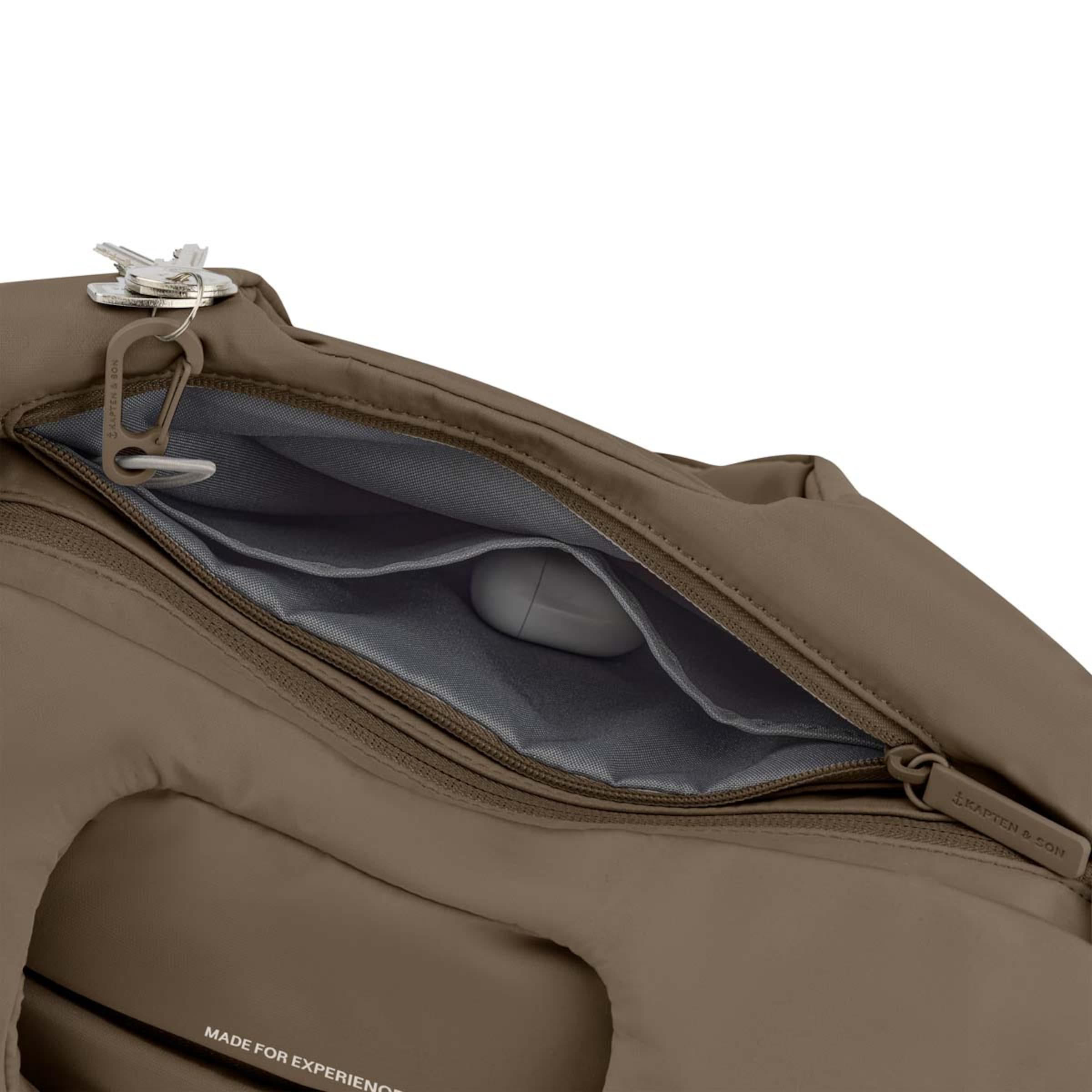 Skara Cloud Shopper Walnut