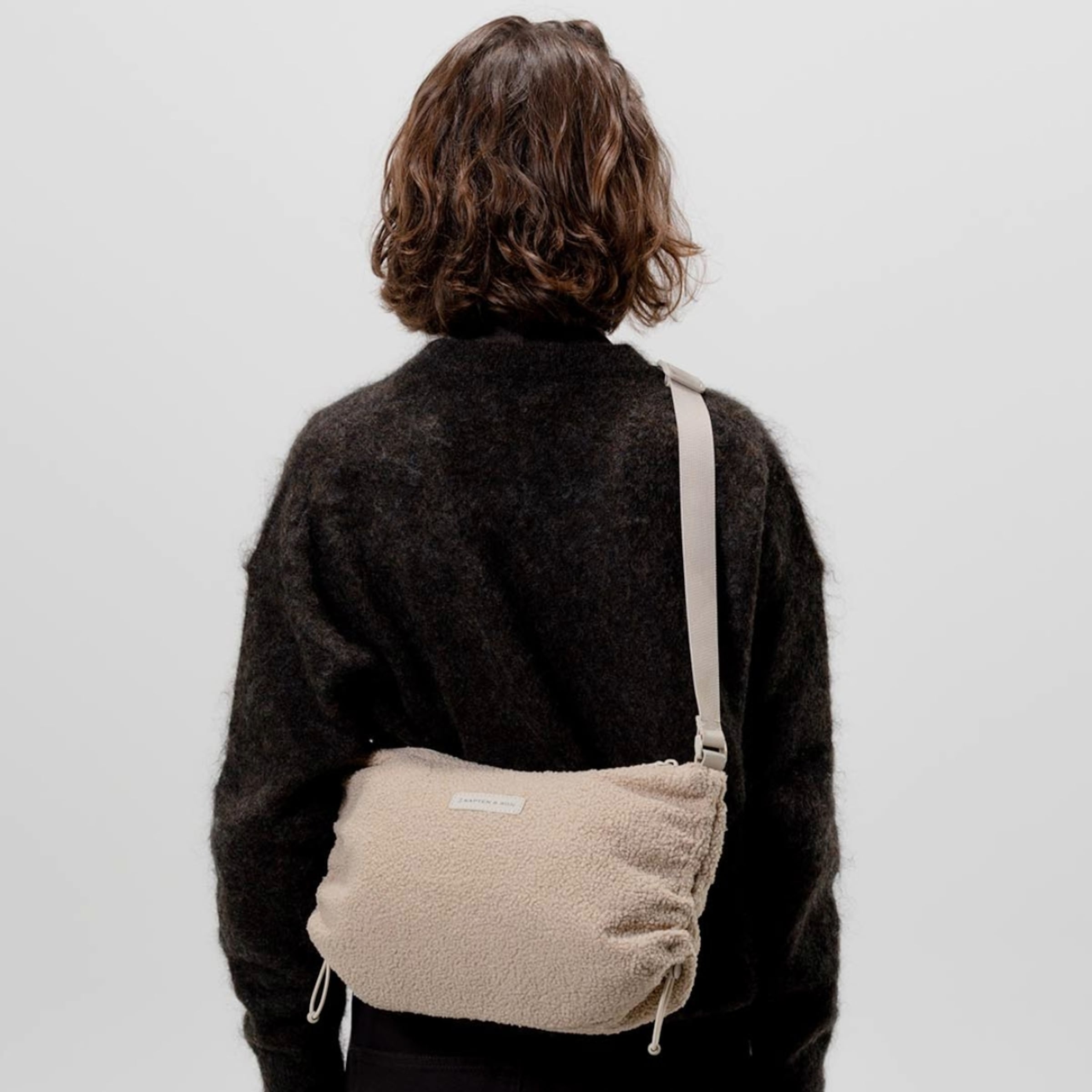 Skara Small Fleece Sandstone