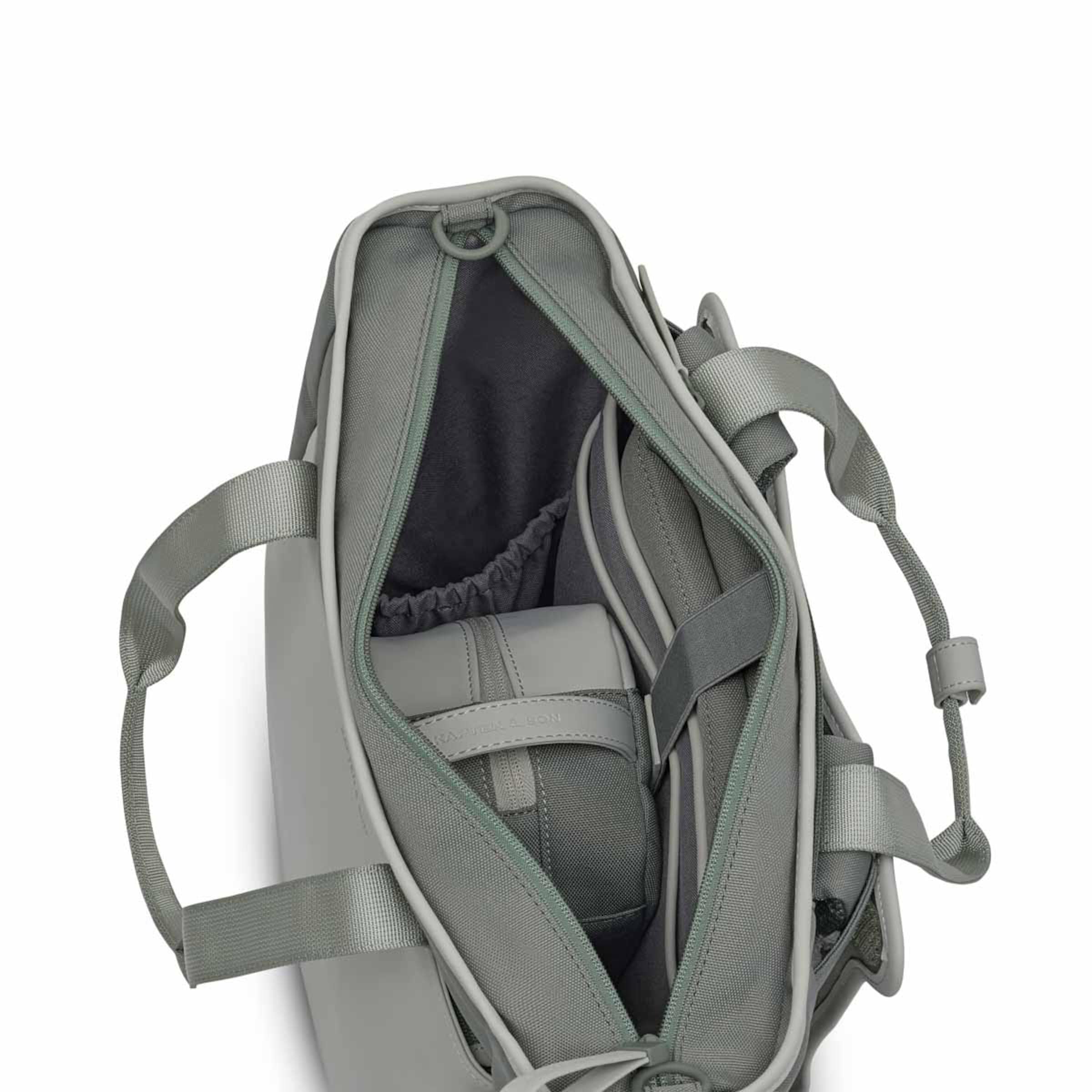 Lindby Pro Diaper Backpack Set Muted Sage