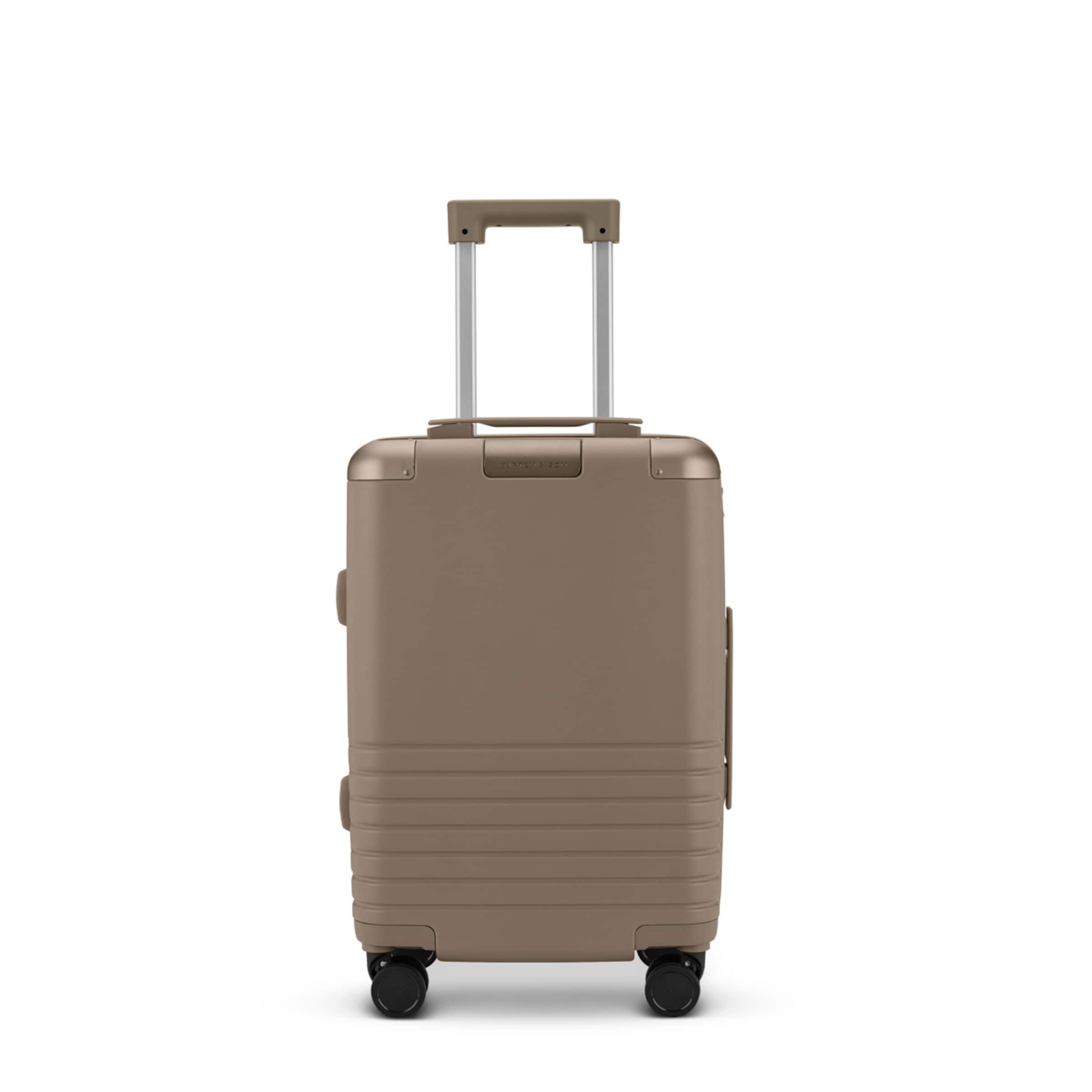 Heathrow Cabin Walnut