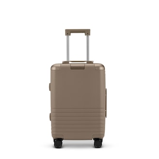 Heathrow Cabin, Heathrow Cabin Walnut Walnut