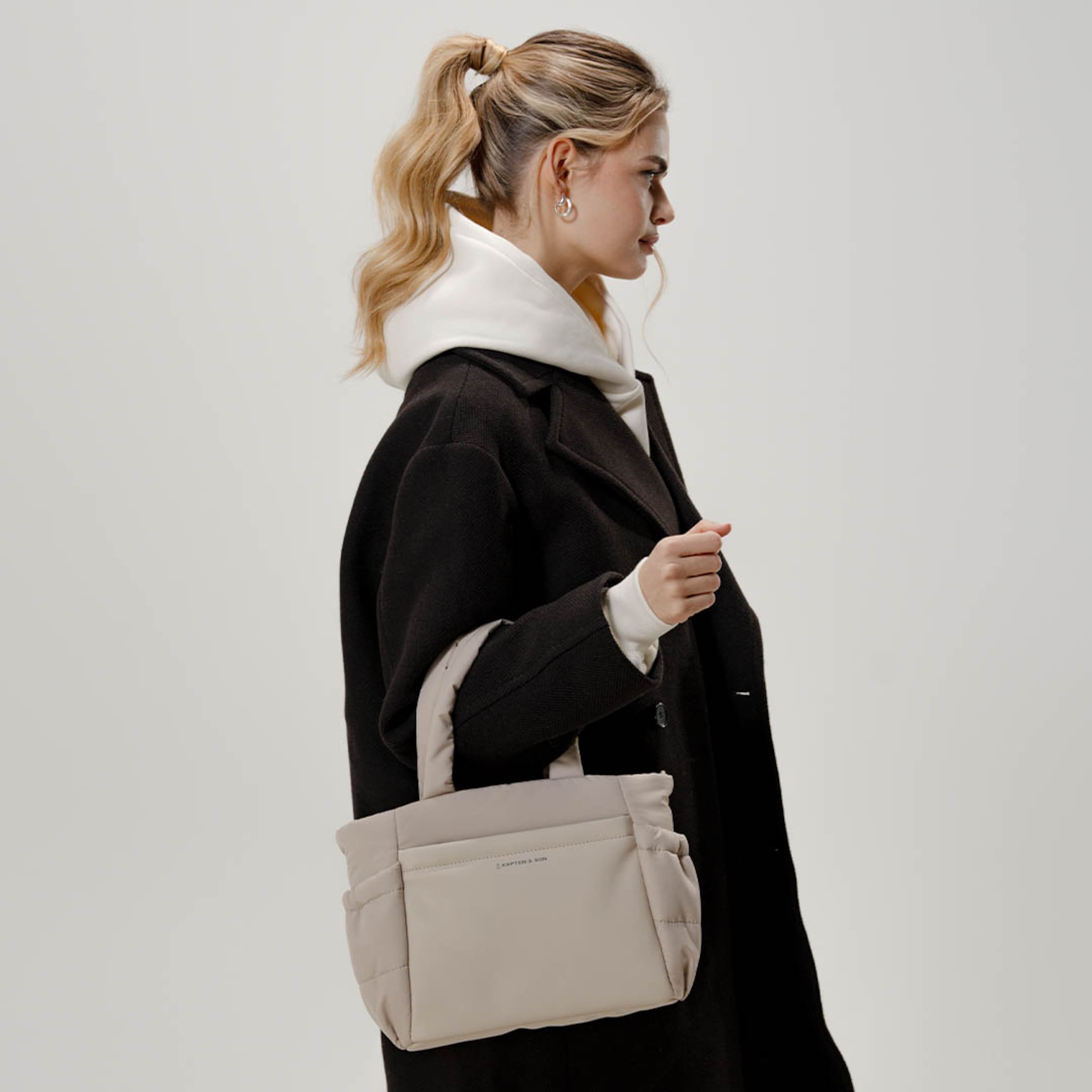 Hellvi Cloud Small Sandstone