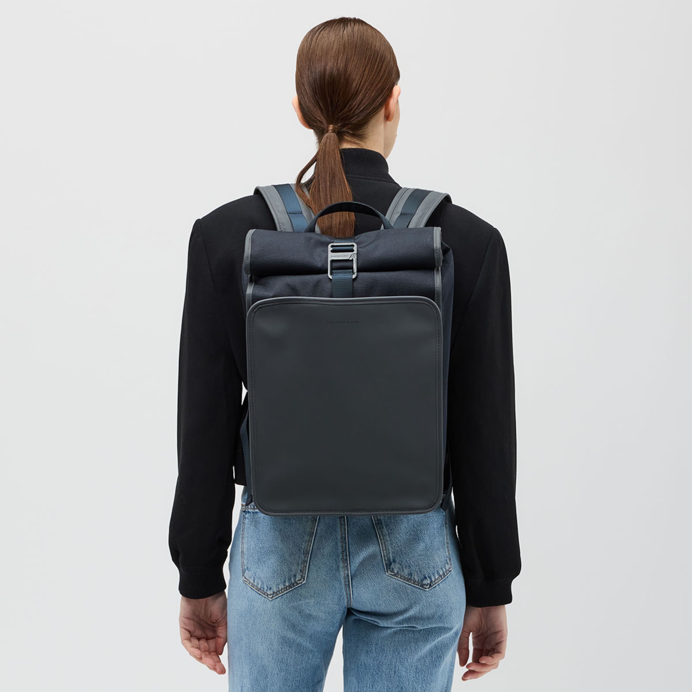 Lund Pro Midnight Blue