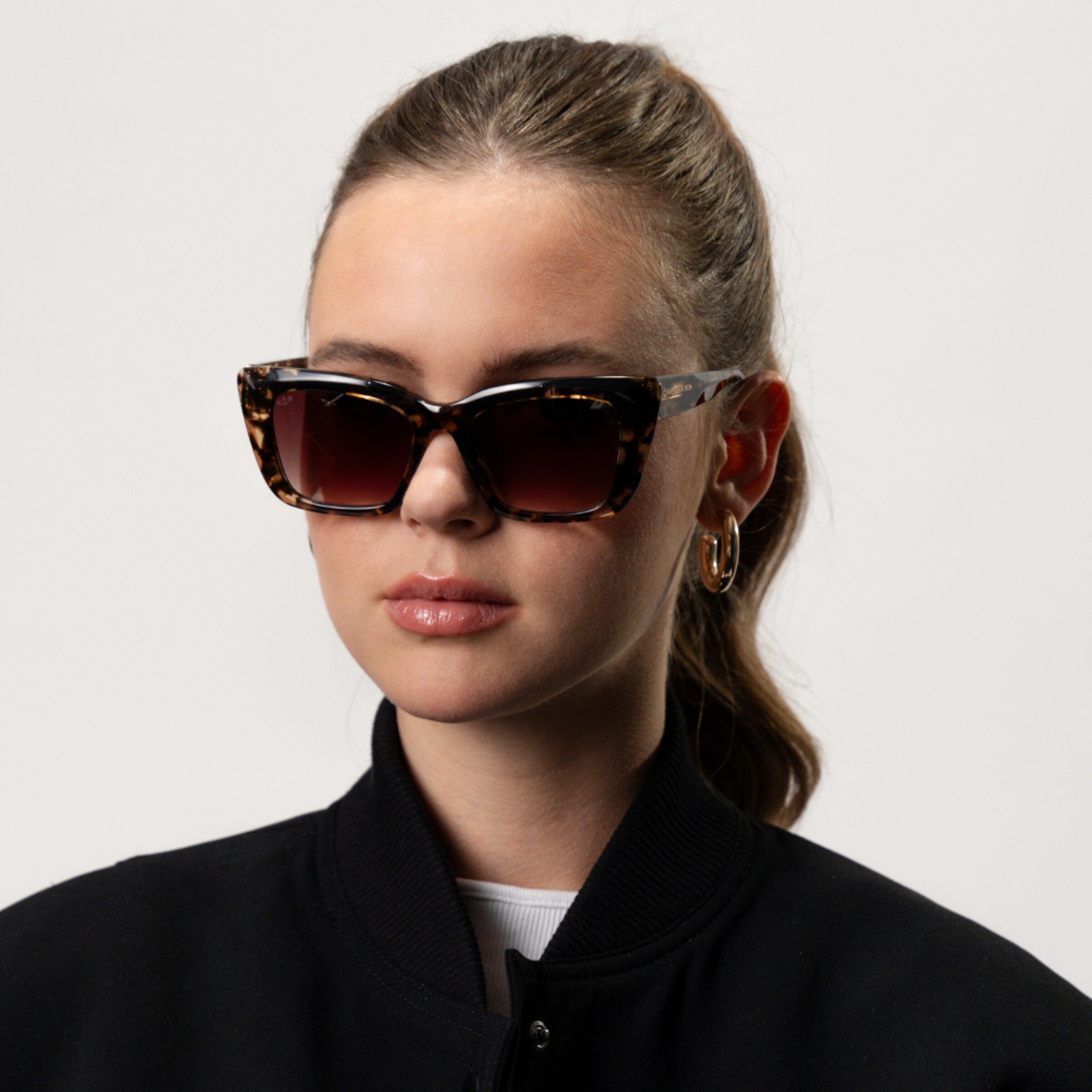 Cassis Crystal Tortoise Brown