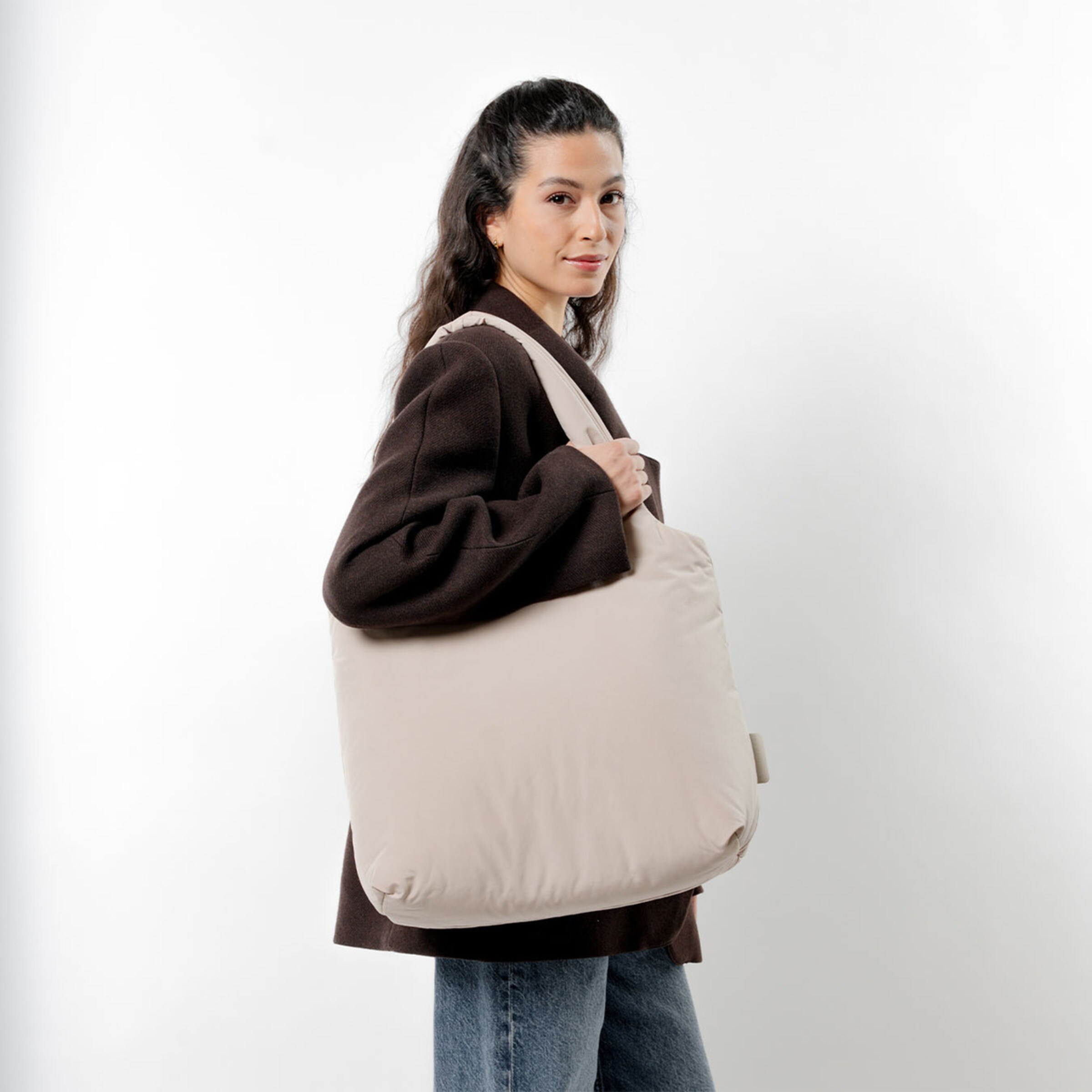 Skara Cloud Shopper Sandstone