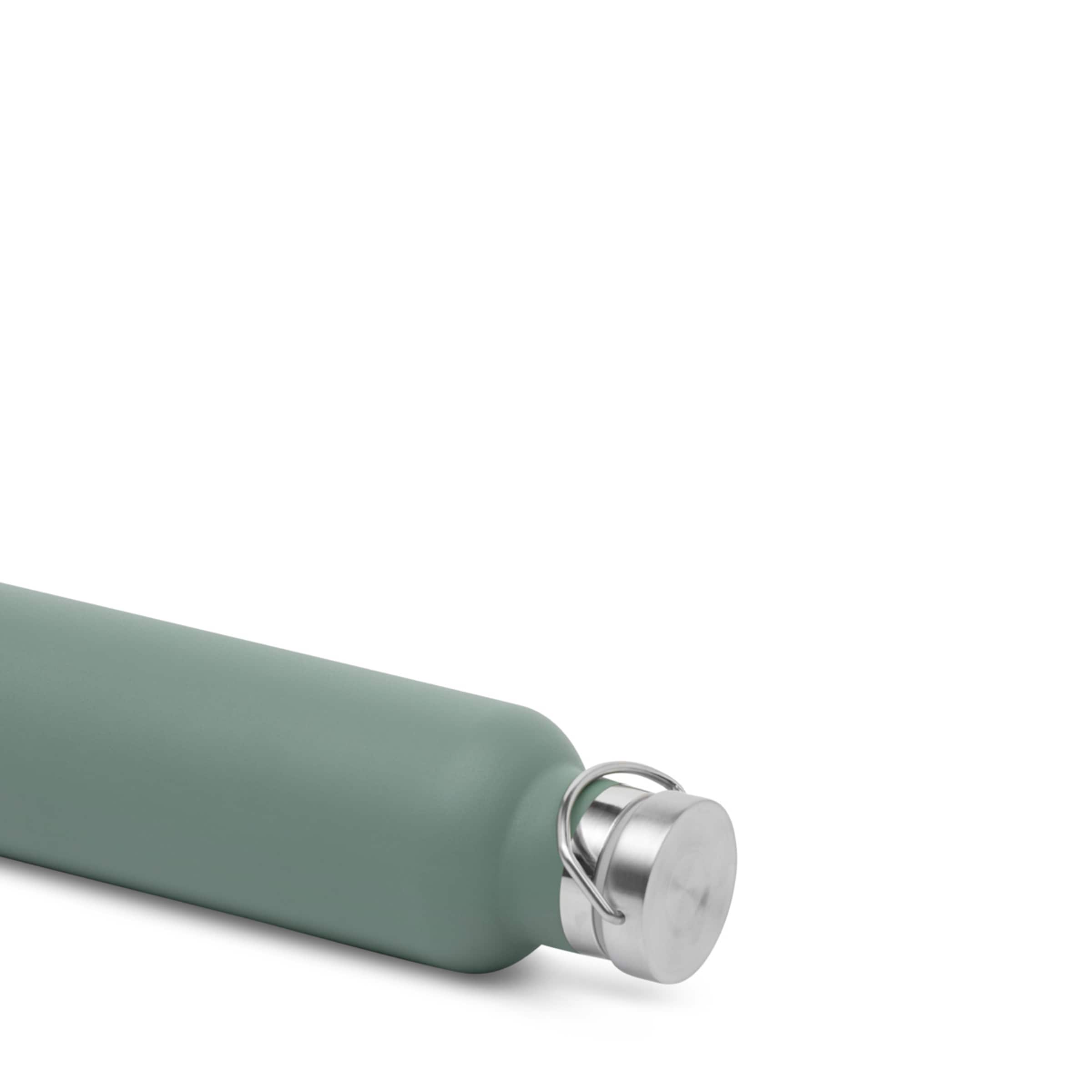 Water Bottle Muted Sage