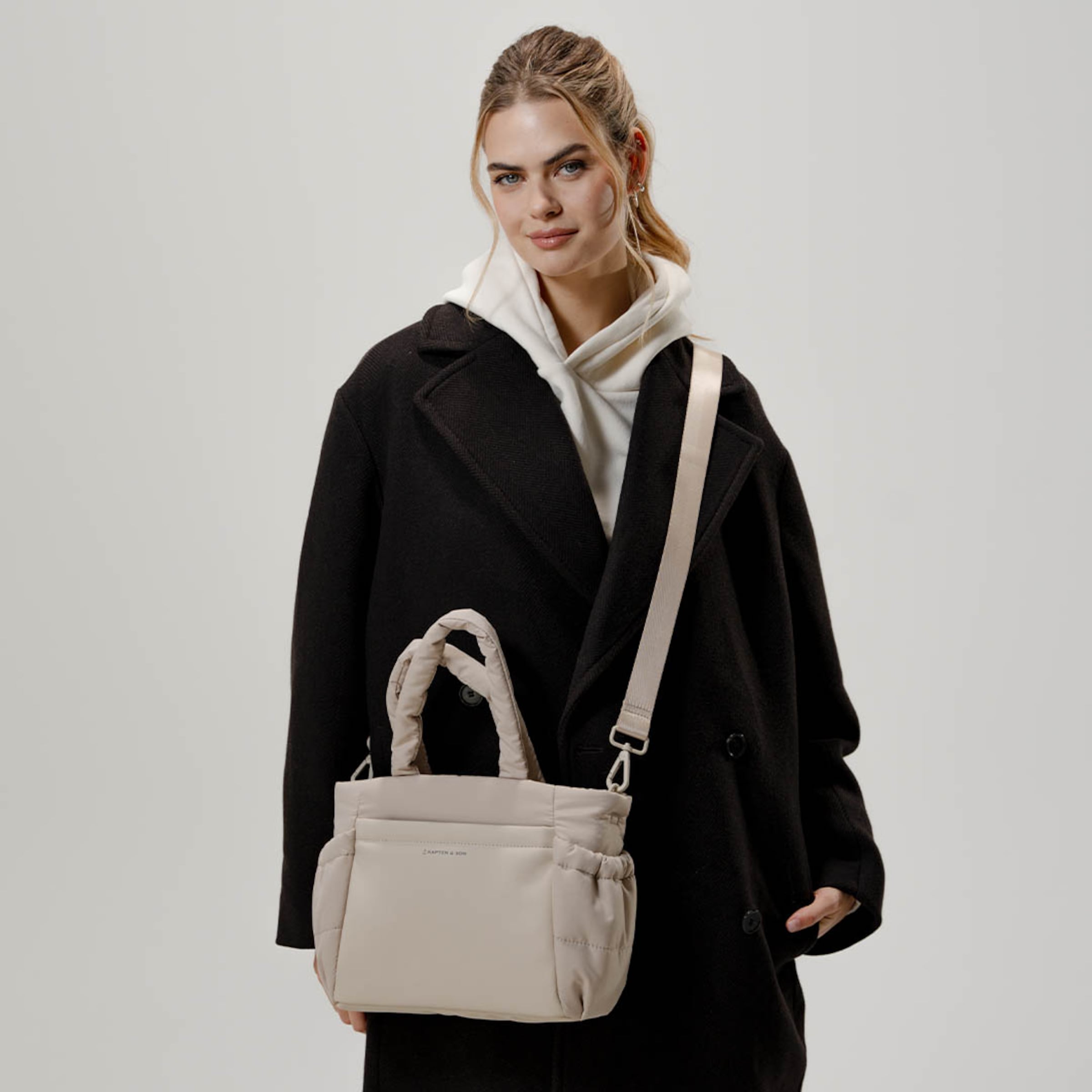 Hellvi Cloud Small Sandstone