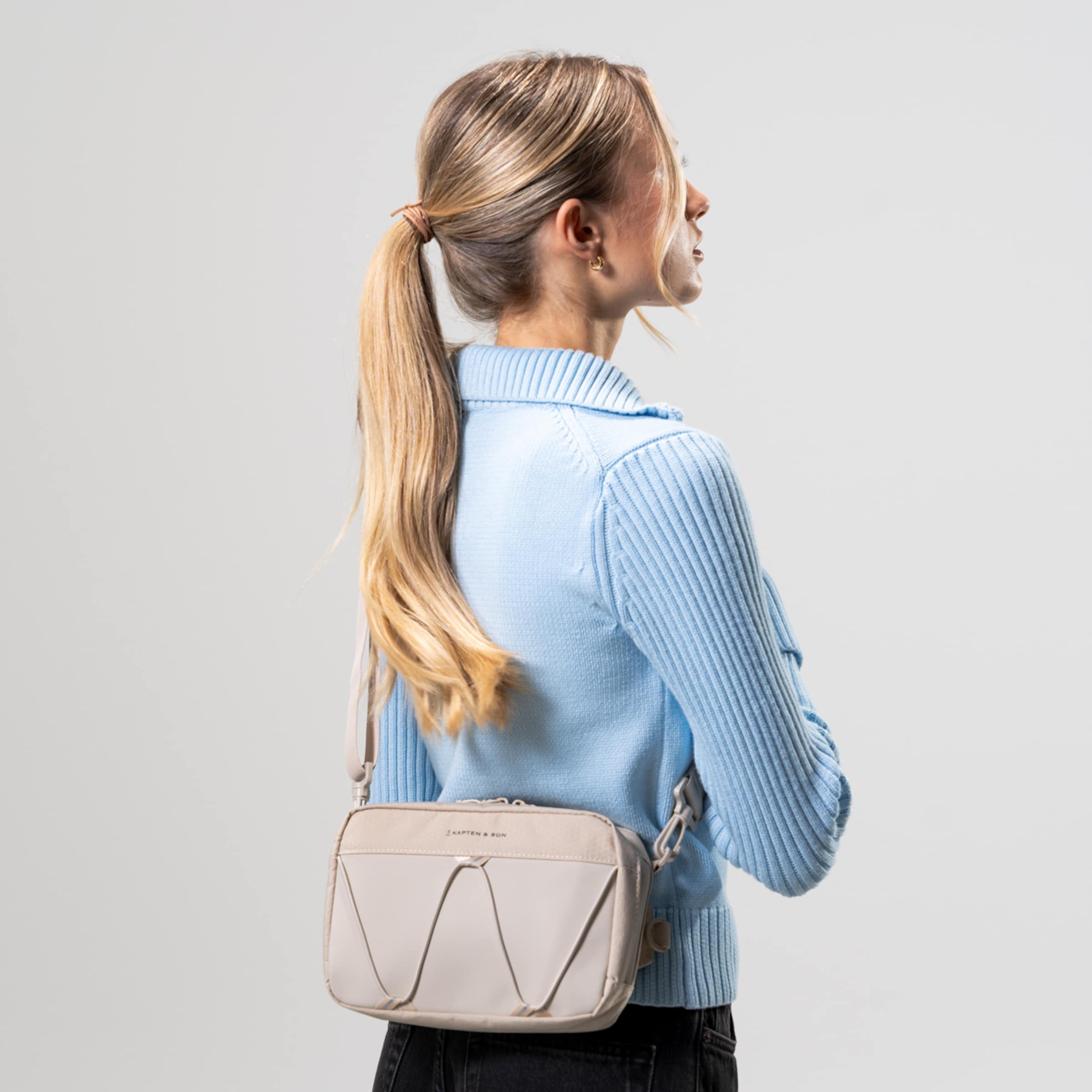 Banff Crossbody Sandstone