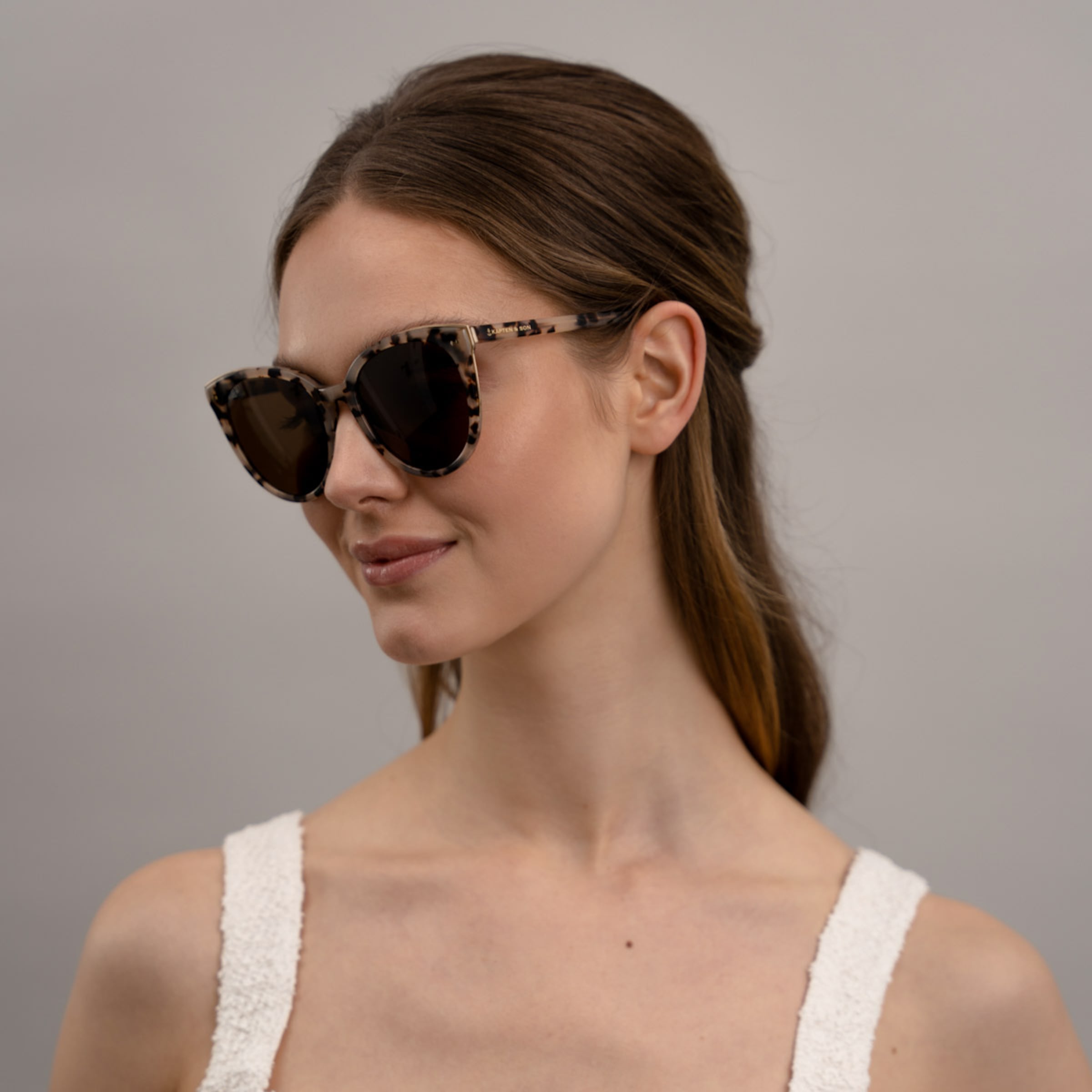 Manhattan Sand Tortoise Brown