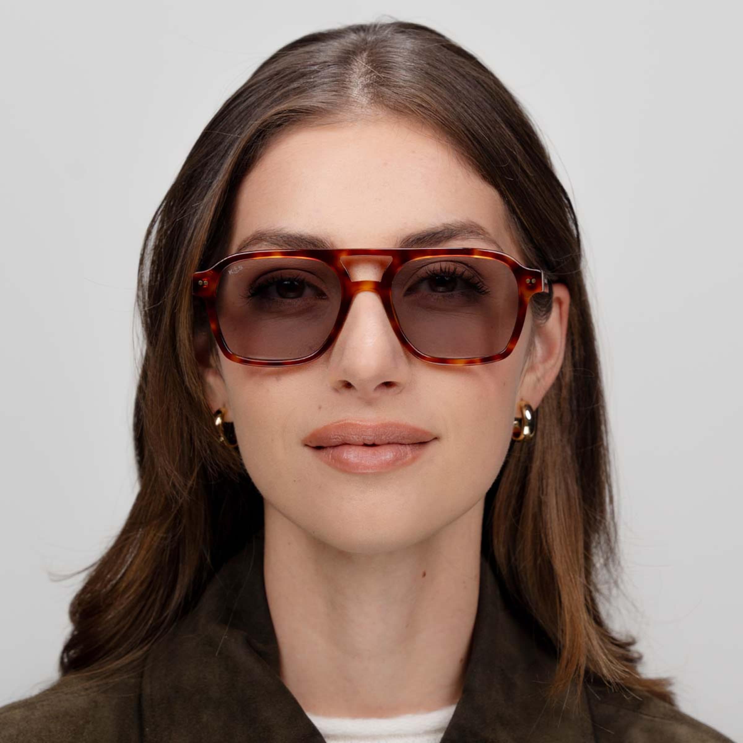 Zurich Edge Maple Tortoise Grey