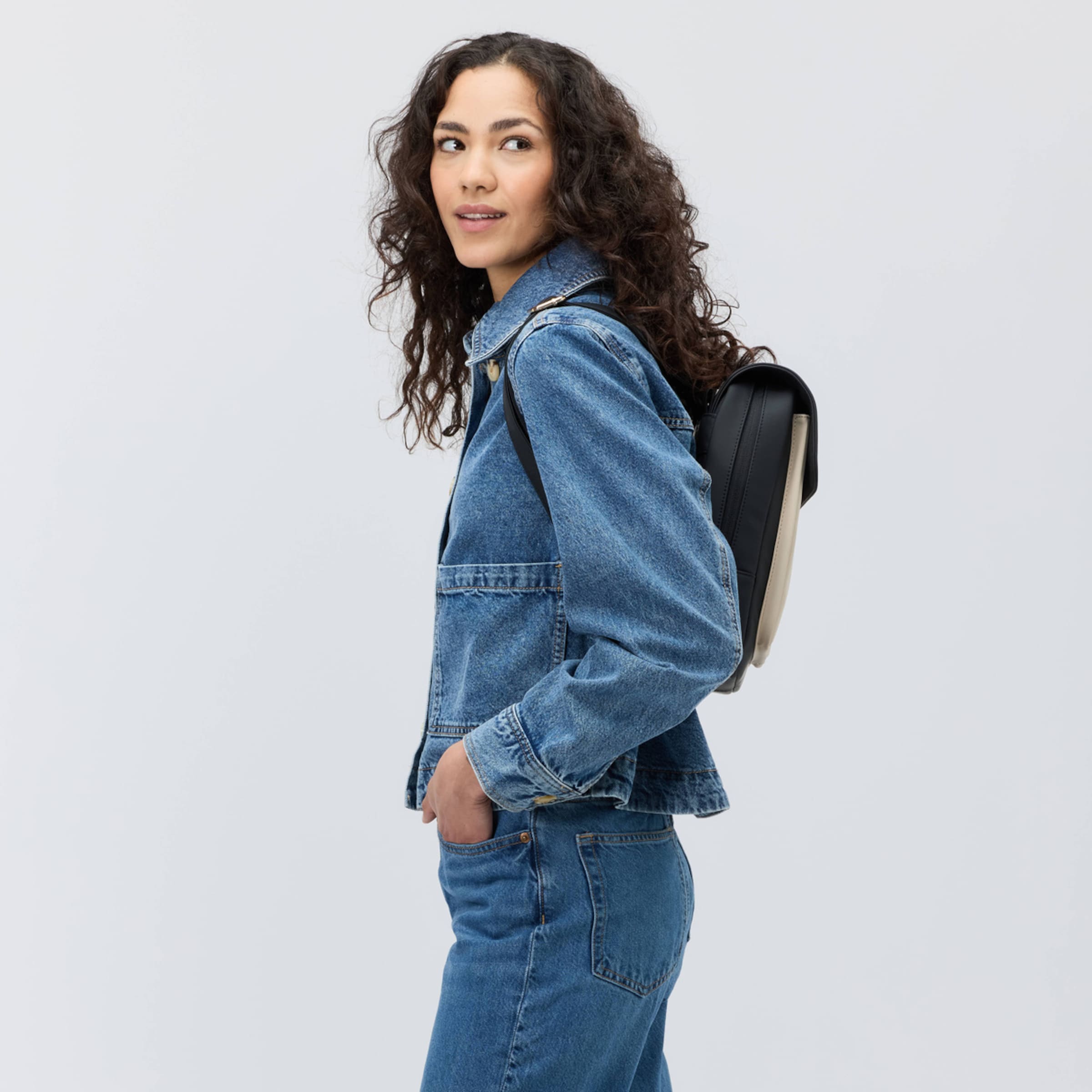 Tromso Small Cream Black