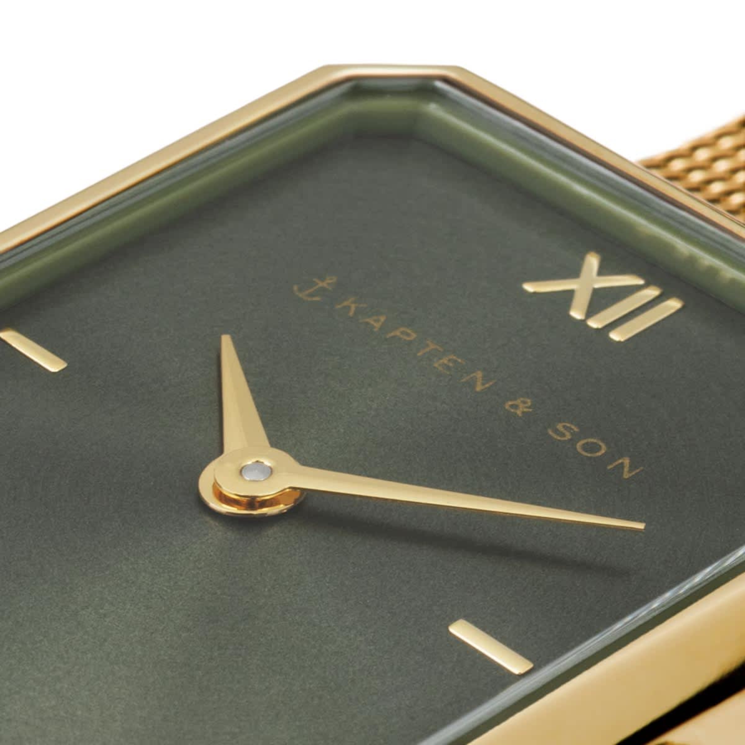 Grace Gold Green Mesh