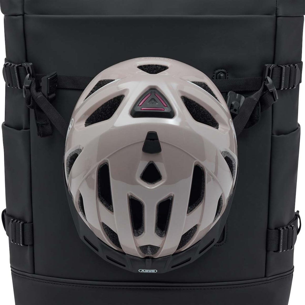 Helsinki Pro Bike Backpack All Black