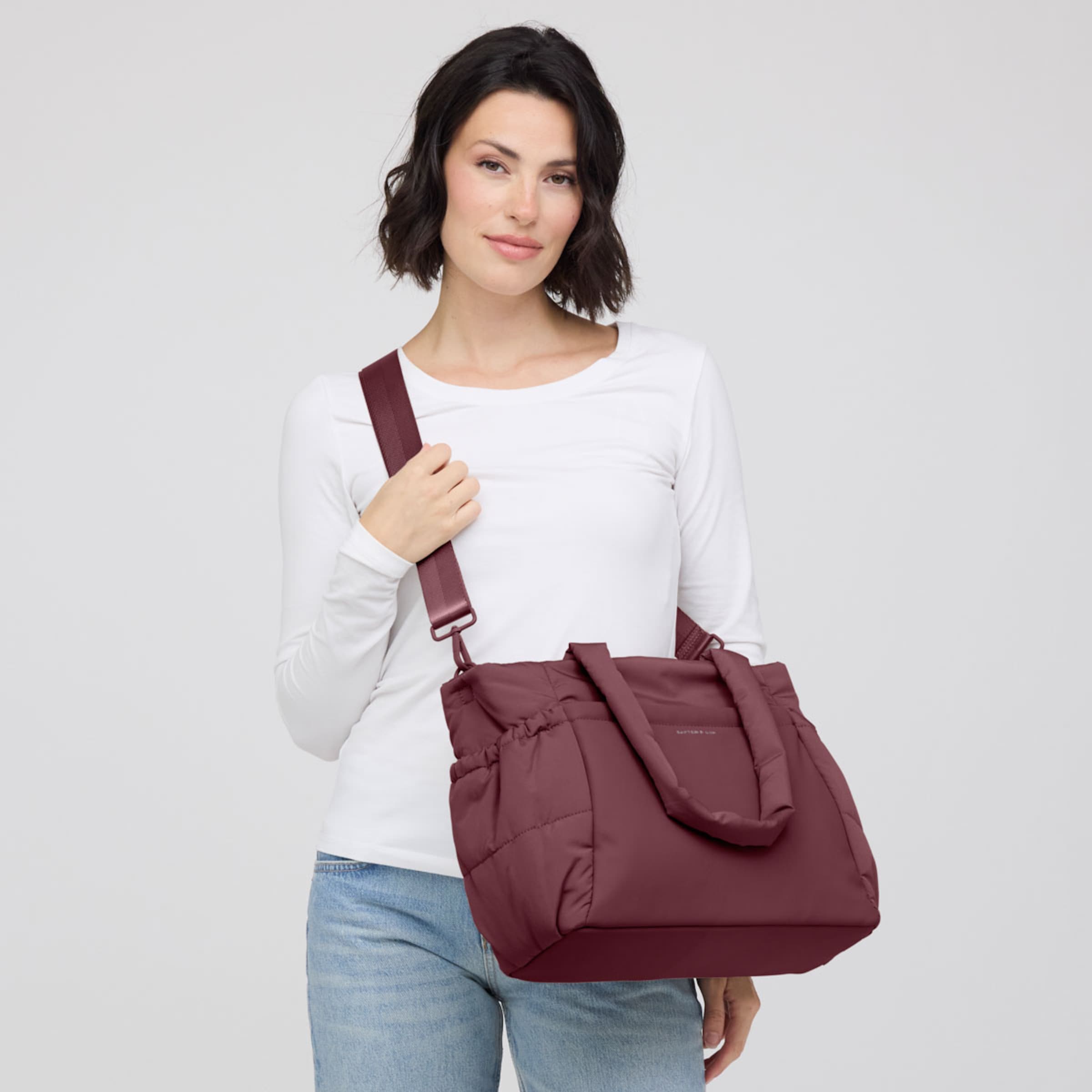 Hellvi Cloud Medium Burgundy