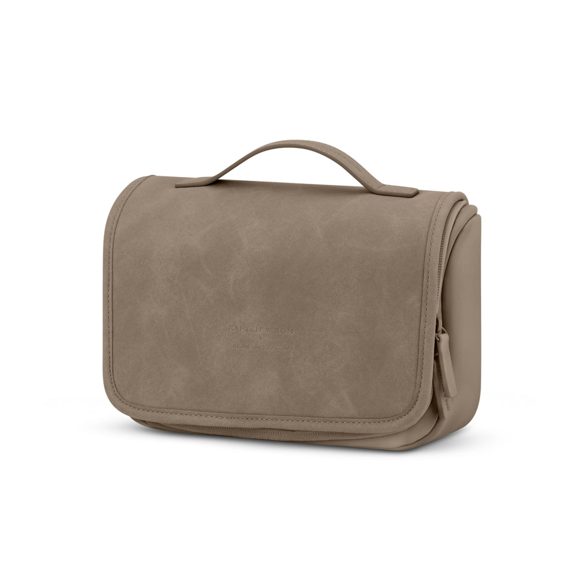 Bali Washbag Walnut by Mariefeandjakesnow