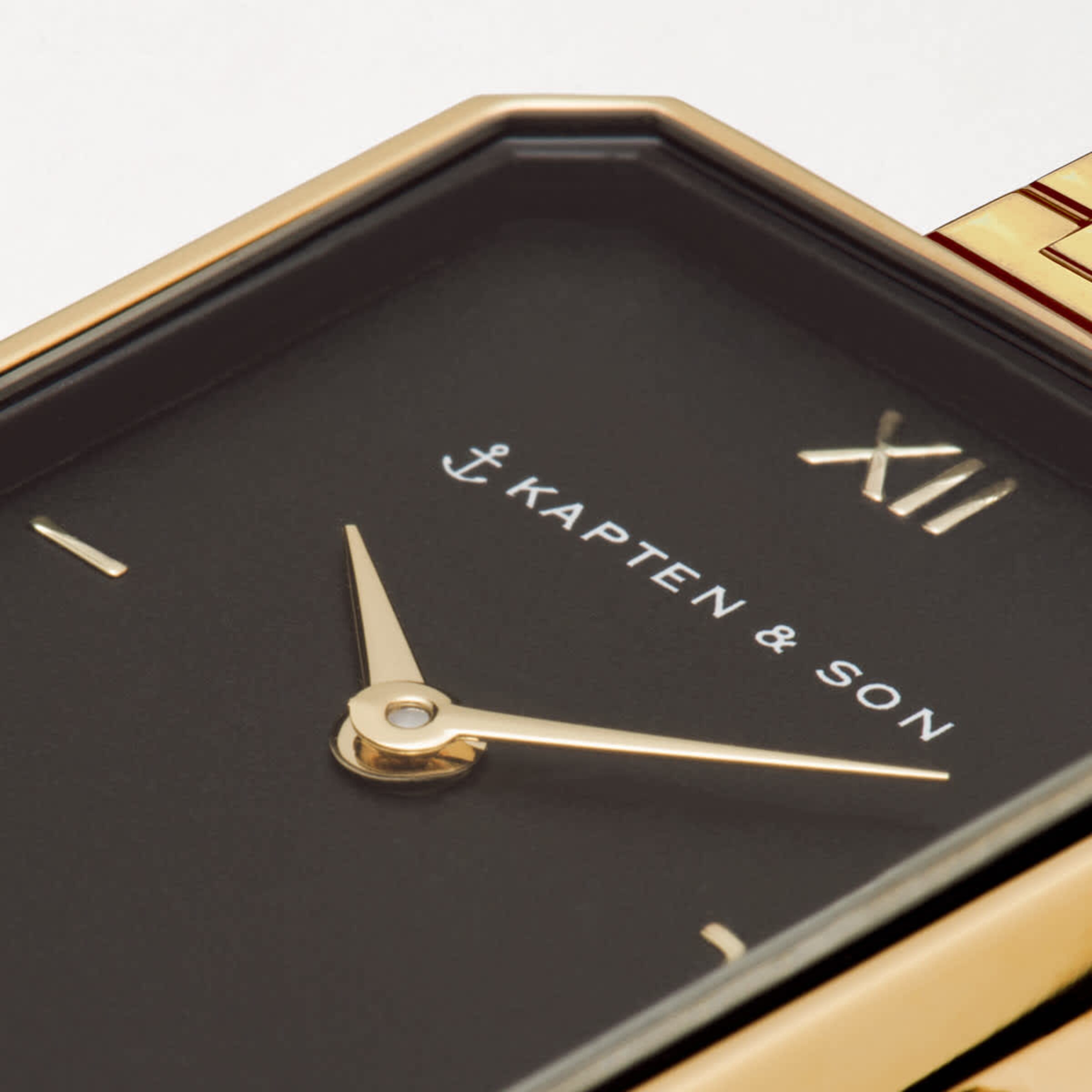 Grace Gold Black Steel Montres Kapten Son