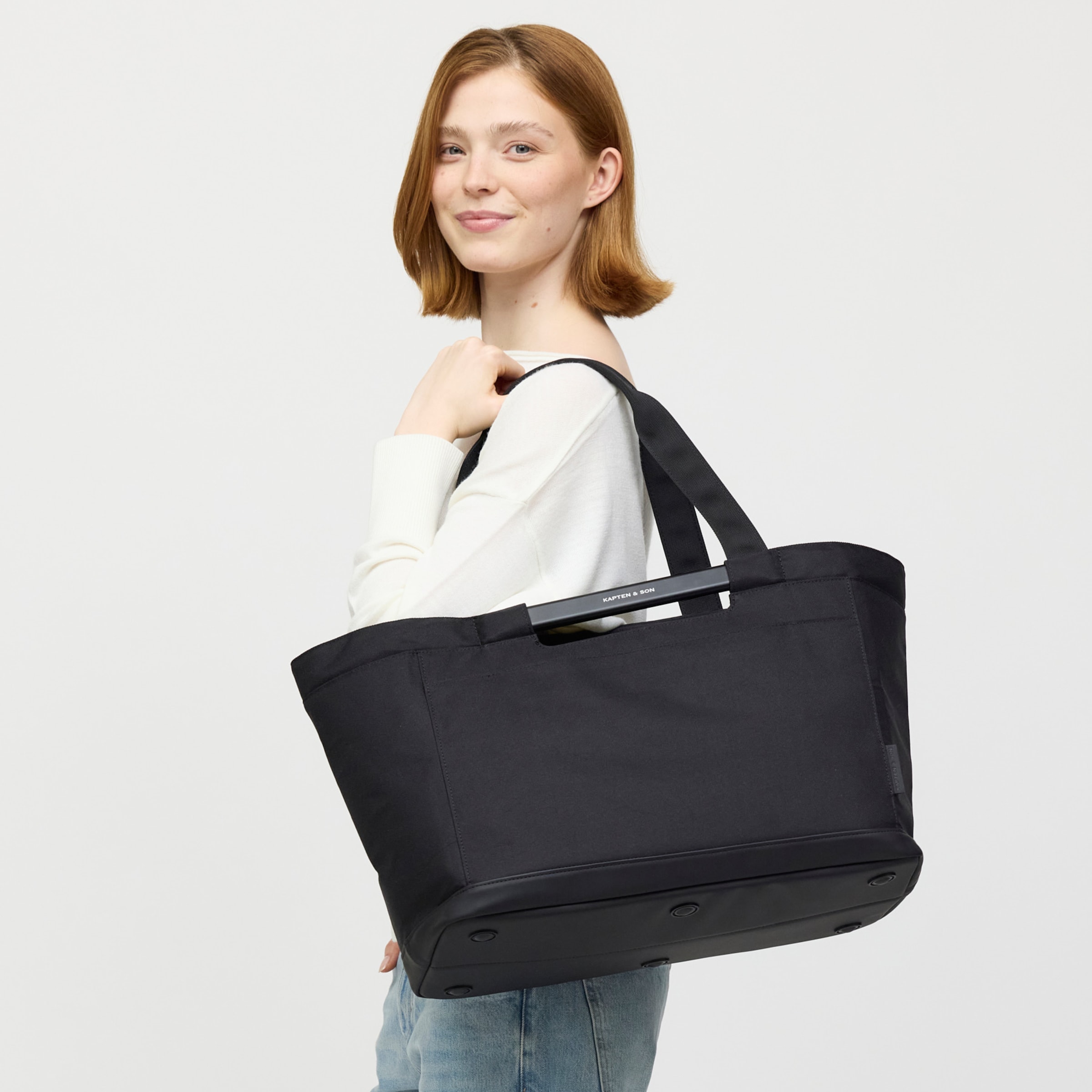 Vaasa Shopping Basket All Black
