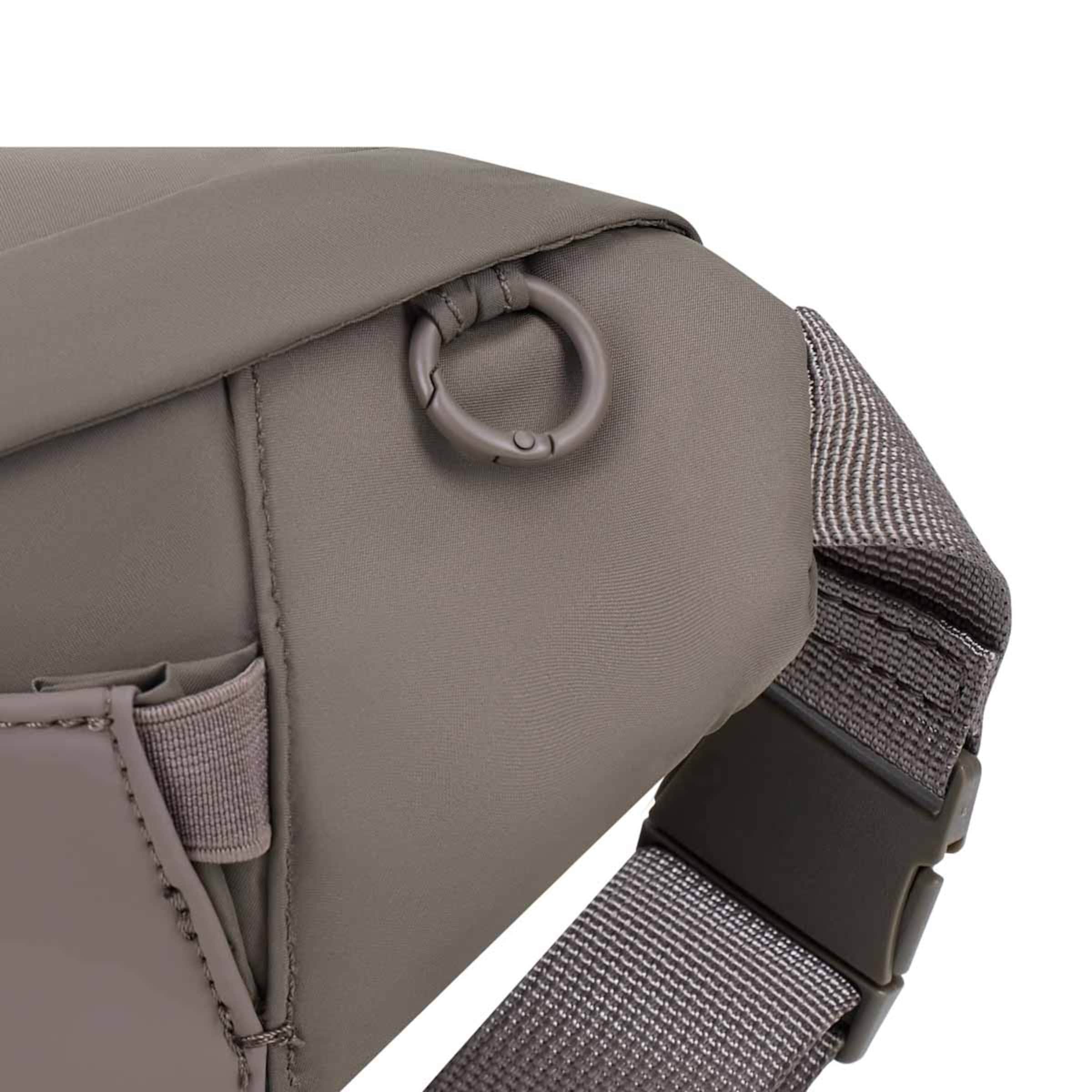 Eli Dog Bag Taupe