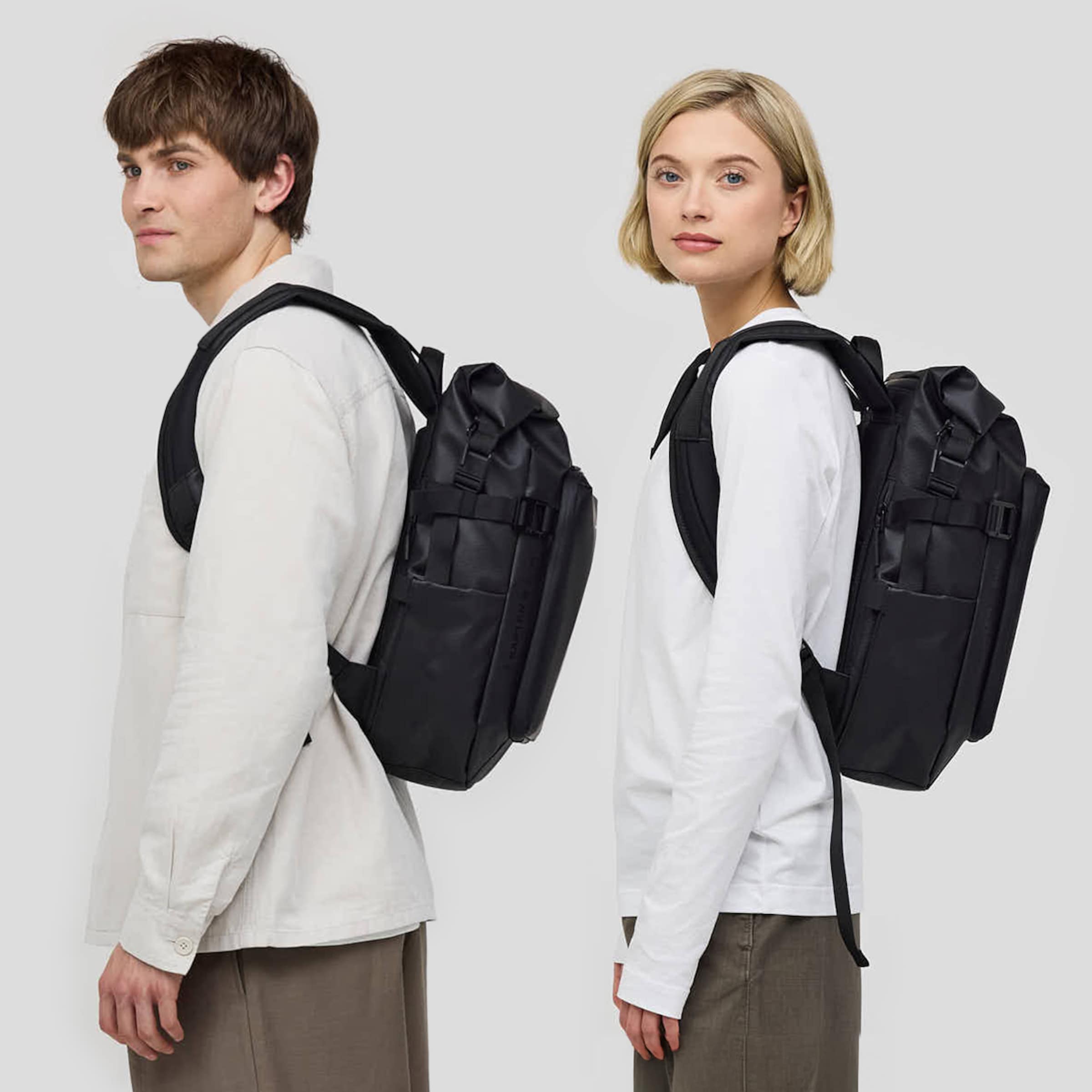 Lisbon Small All Black