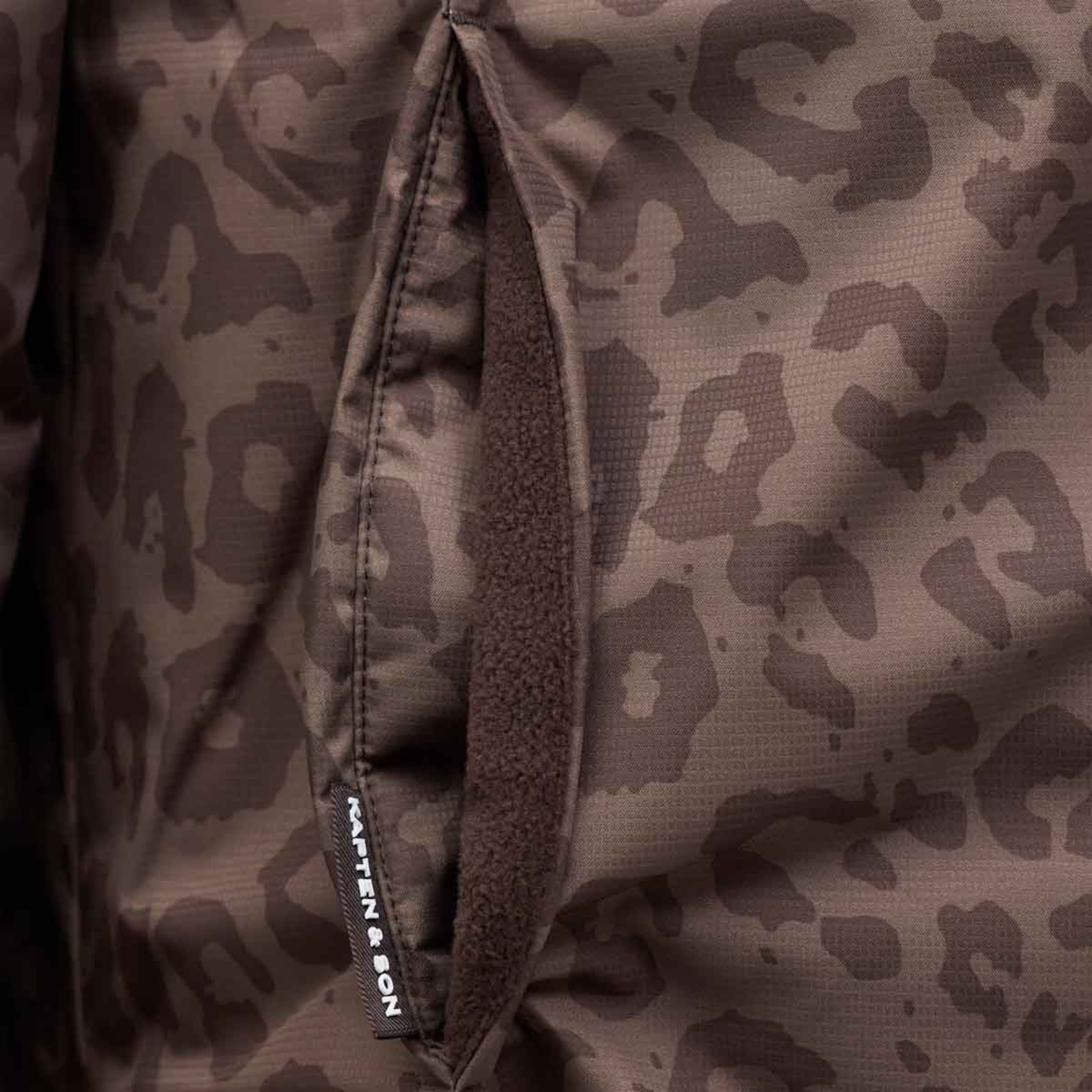 Reversible Bomber Puffer Jacket Chocolate Brown/Leo