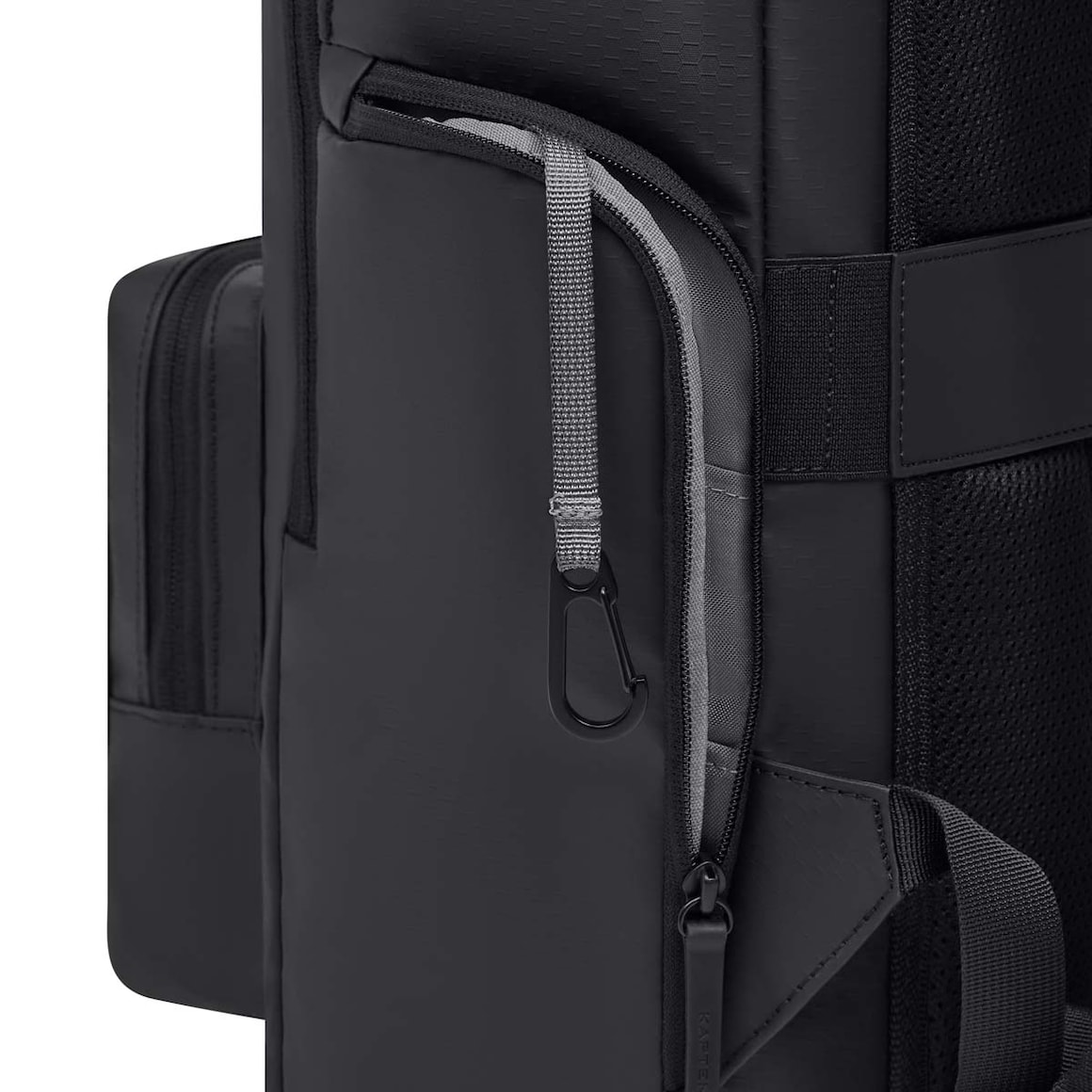 Bergen Ultra All Black