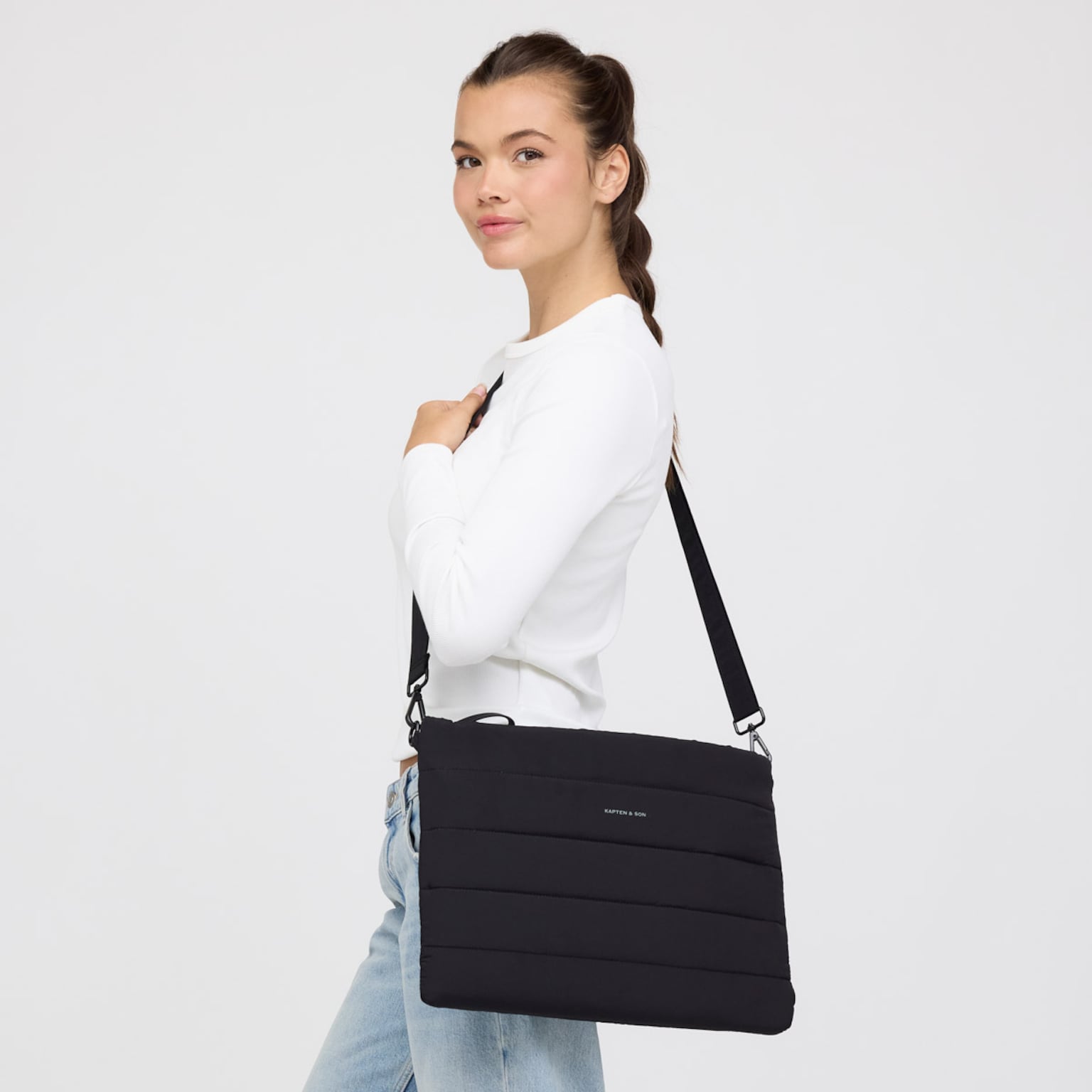 Ava Laptop Sleeve, Ava Laptop Sleeve All Black Noir, Image 2 sur 9