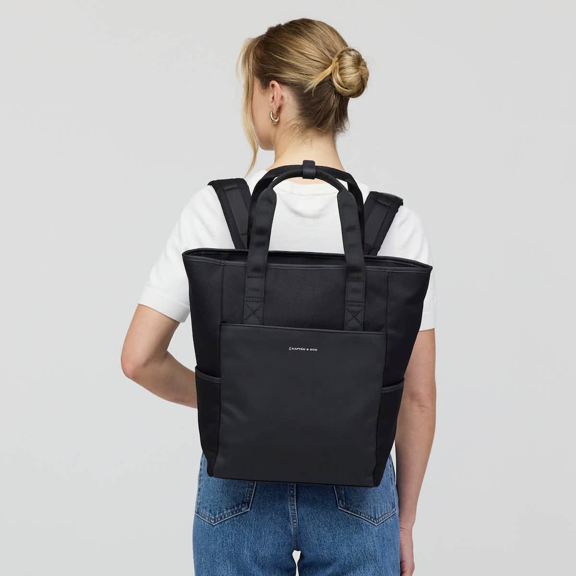Lindby All Black