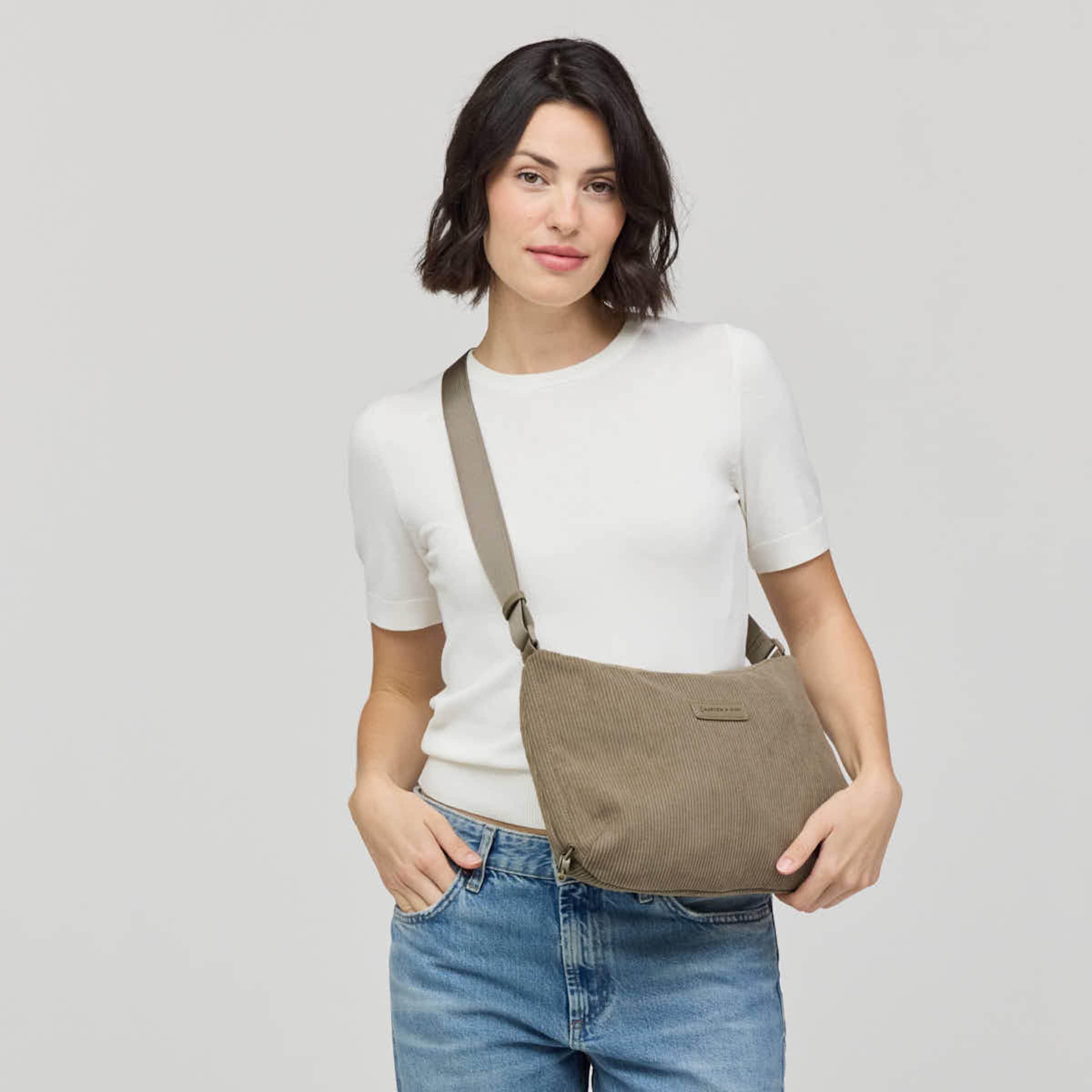 Skara Small Cord Dusty Khaki